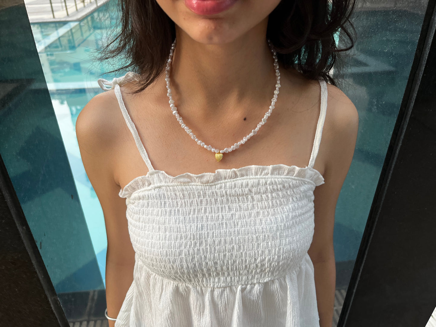 Amoria shell pearl necklace