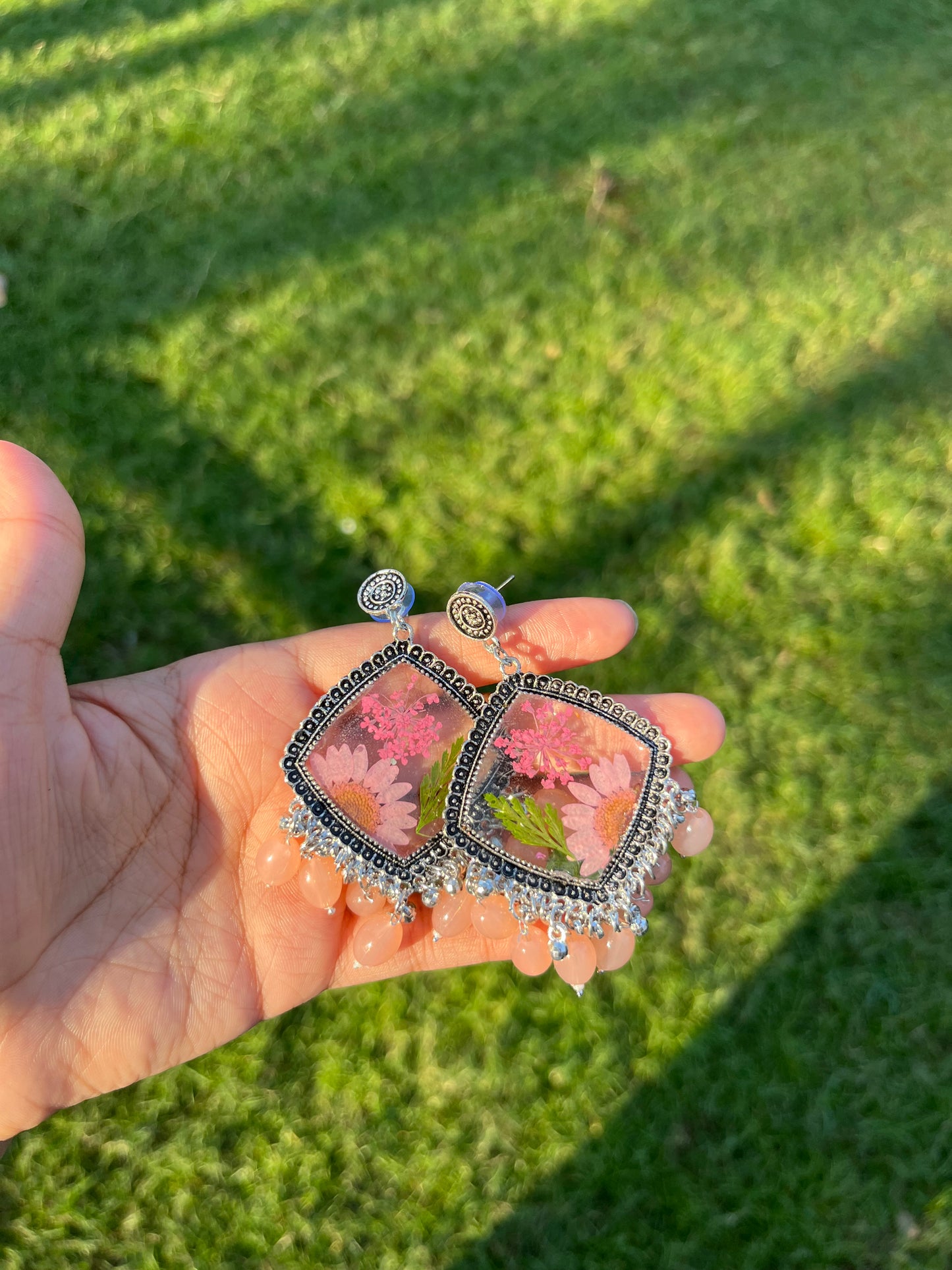 Elegant daisy jhumka ( without beads)