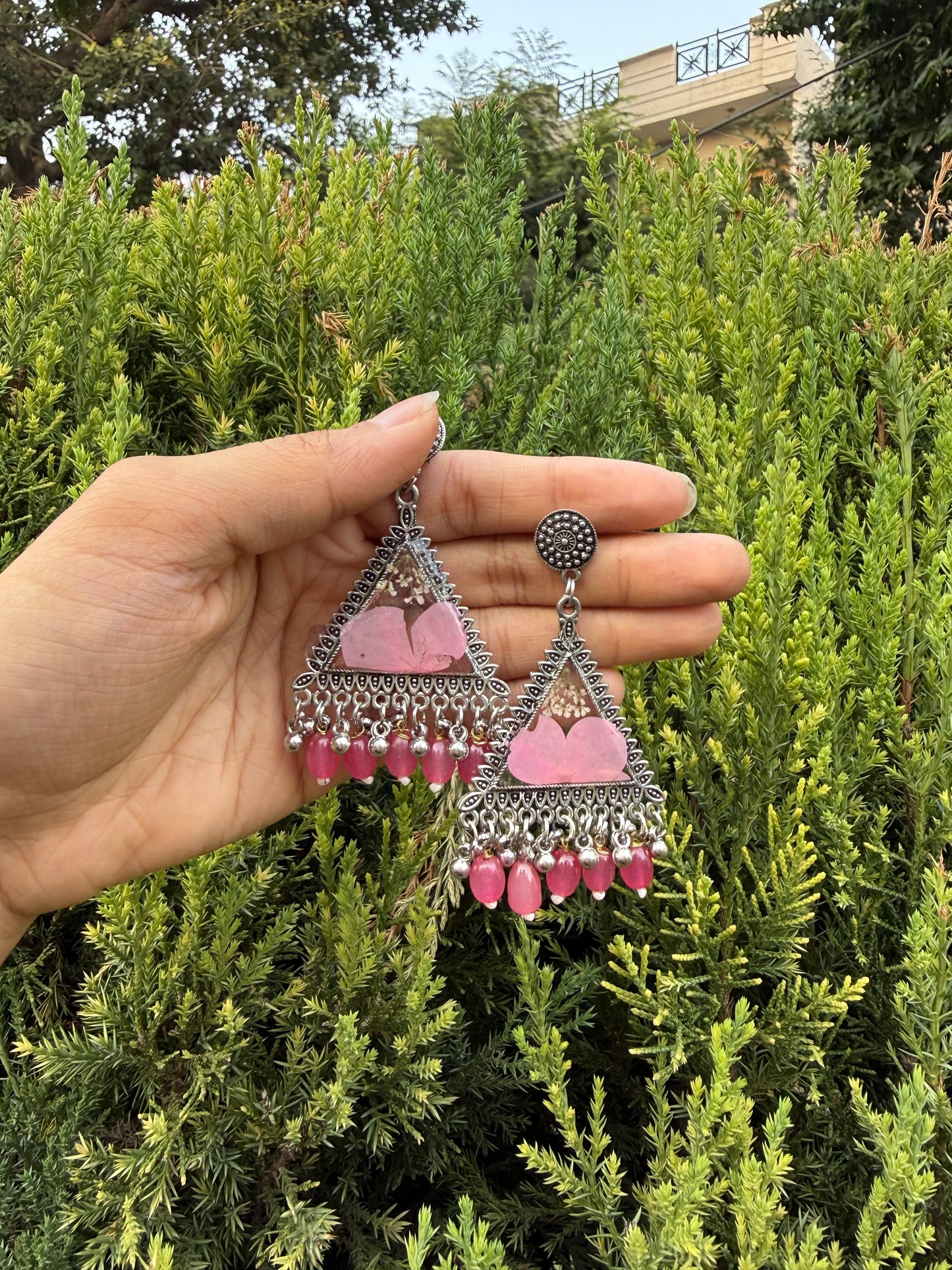 Mini anne lace jhumkas