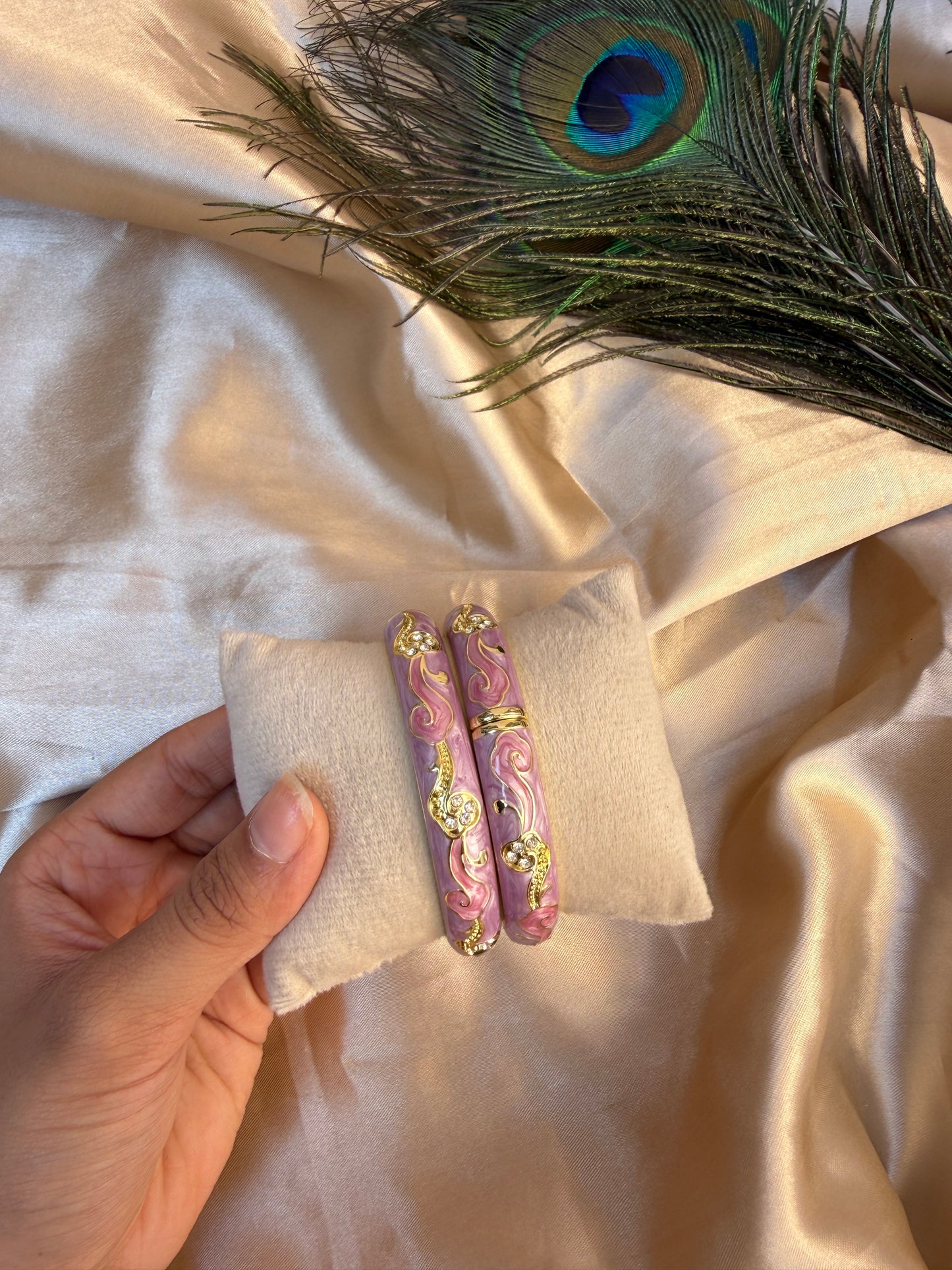 Elegant lilac bangles