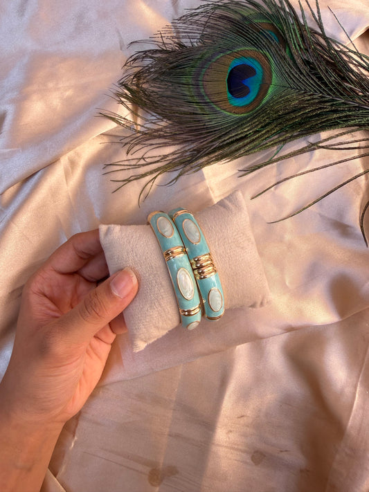 Gorg blue enamel bangle