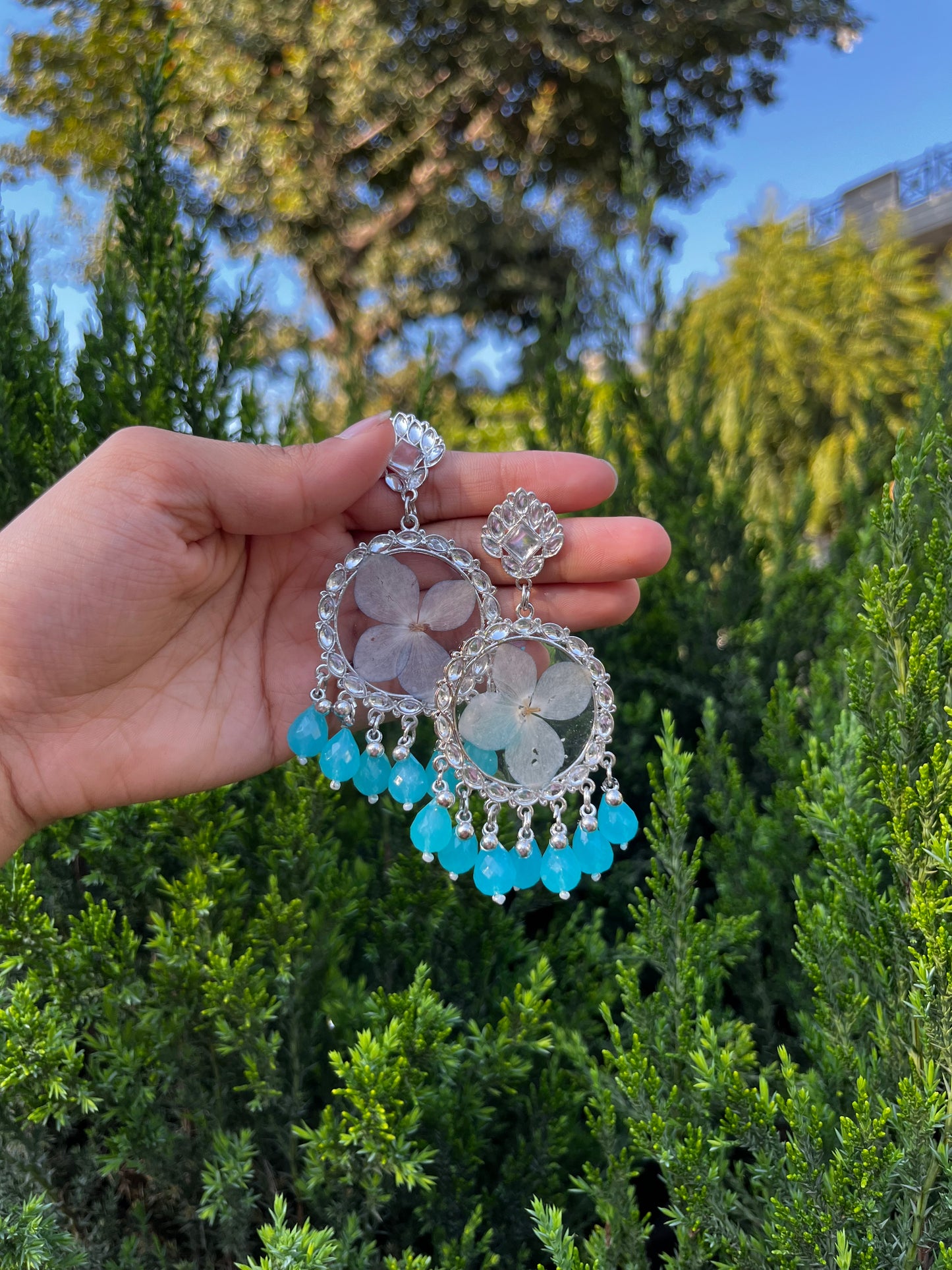 Aqua flora jhumka