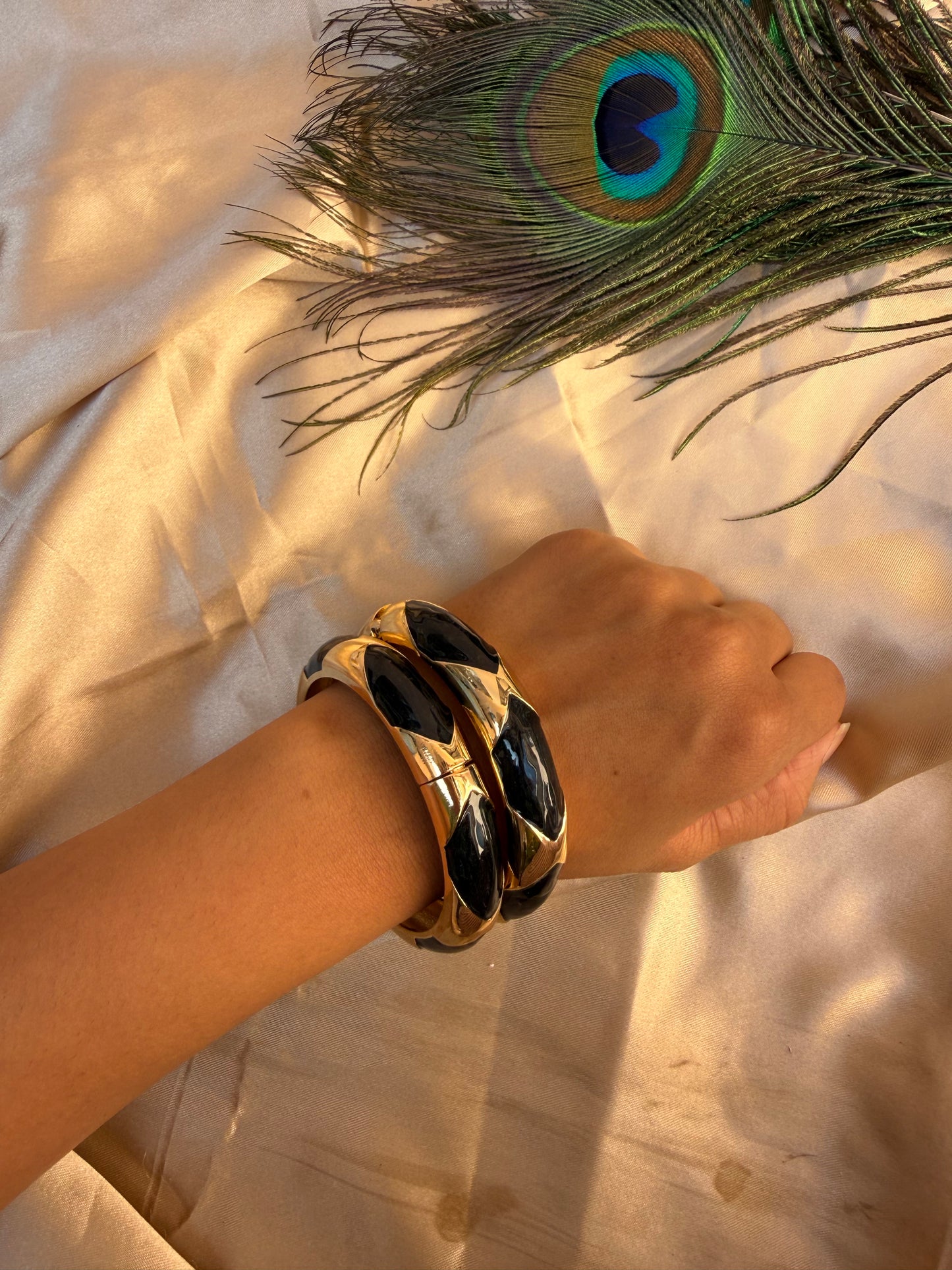 Luxe black bangle