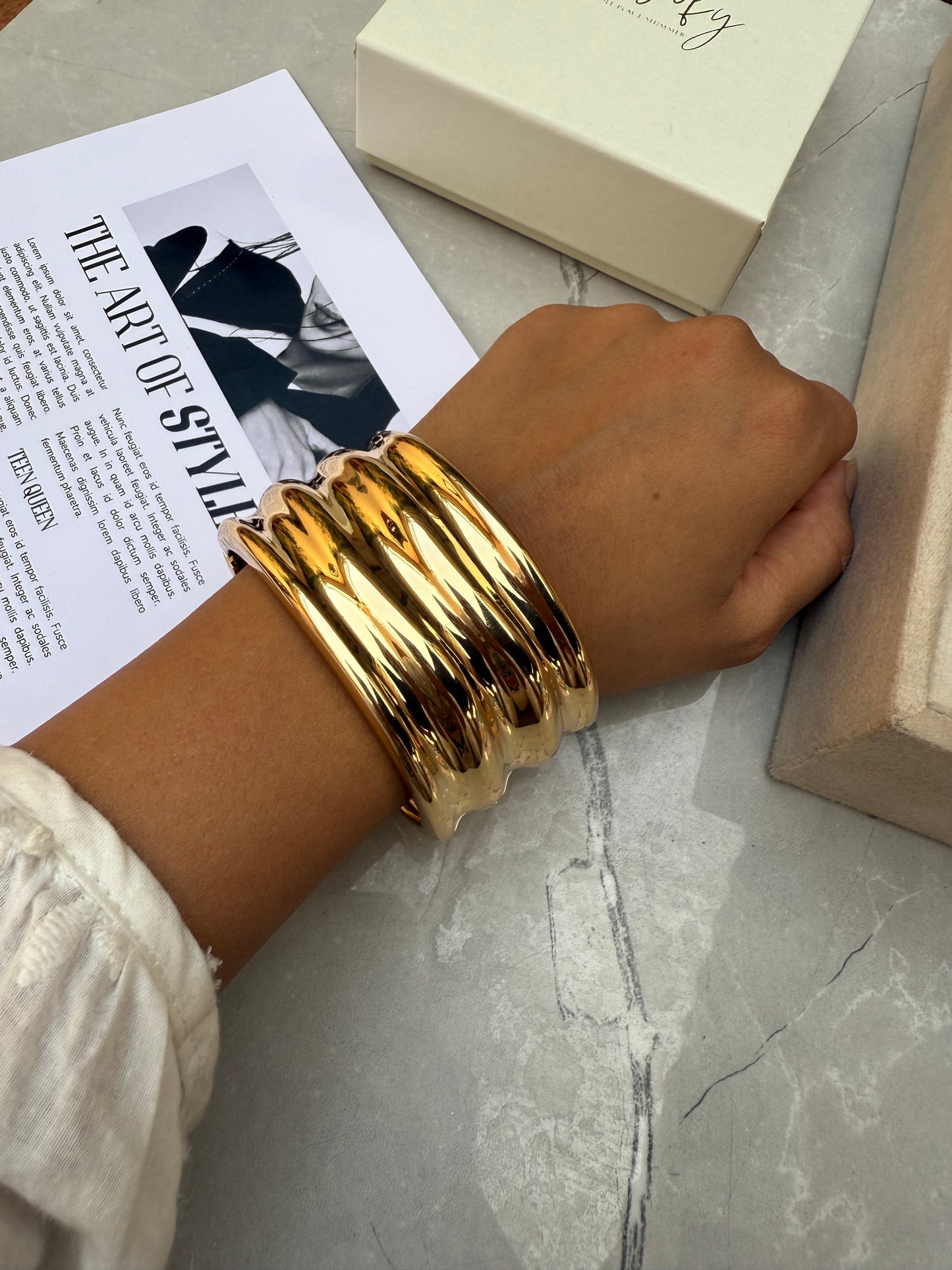 Statement bond cuff