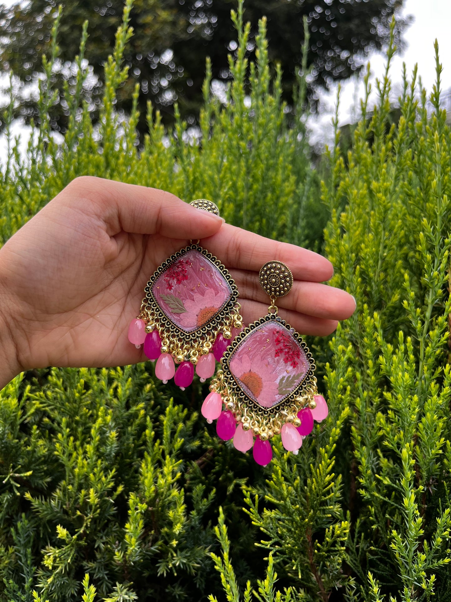 Pink mehr jhumka
