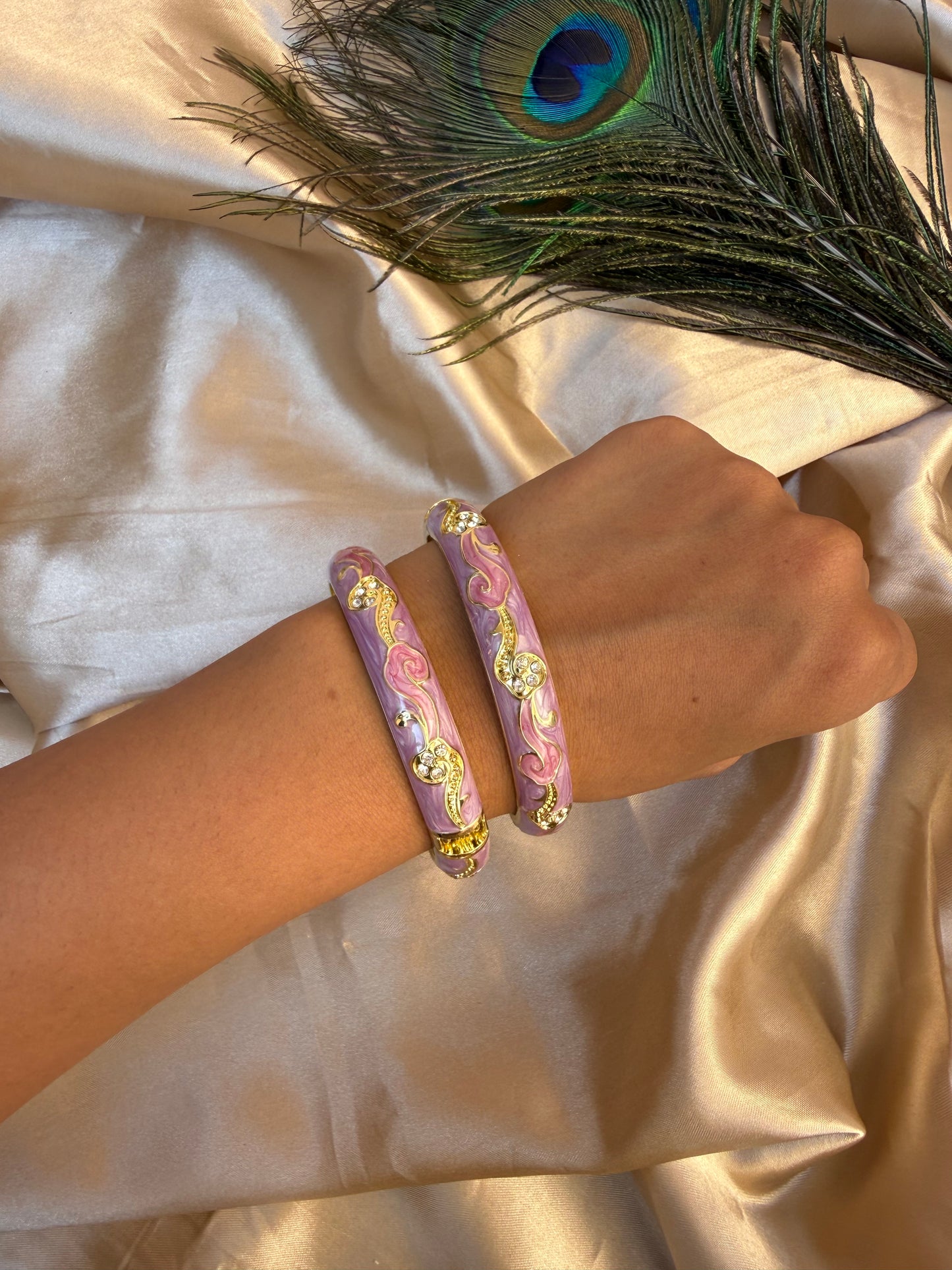 Elegant lilac bangles