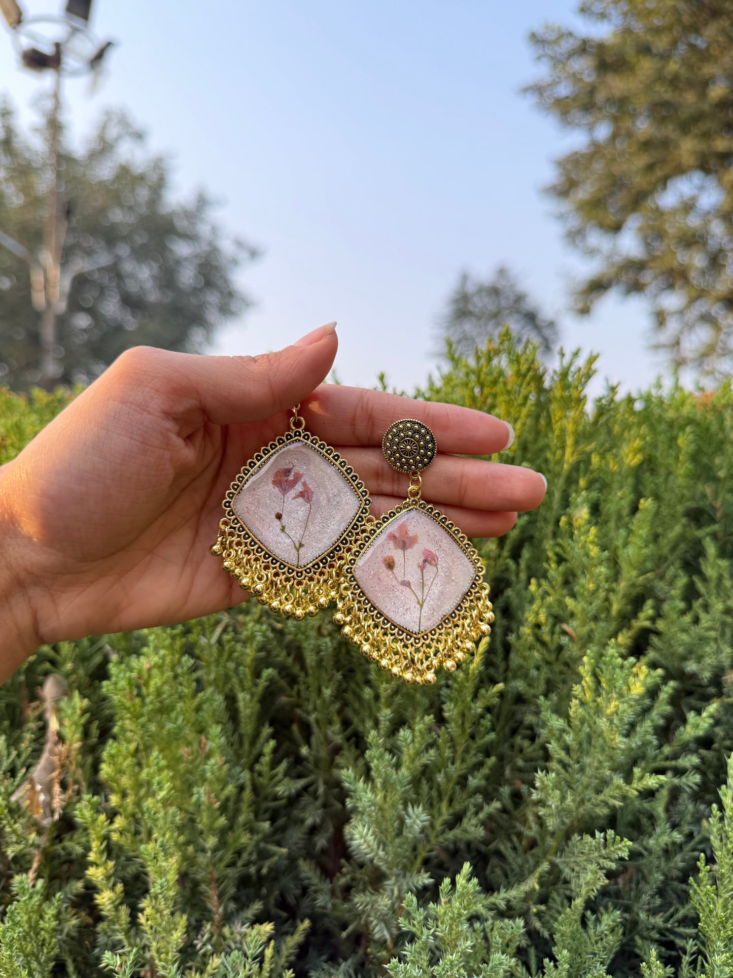 Pink sparkle jhumka