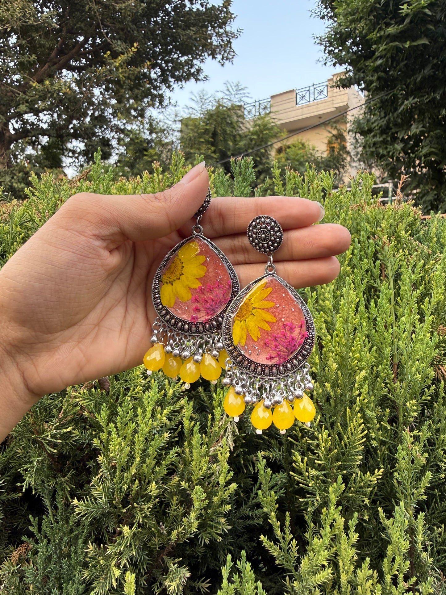 Pardesi haldi jhumkas