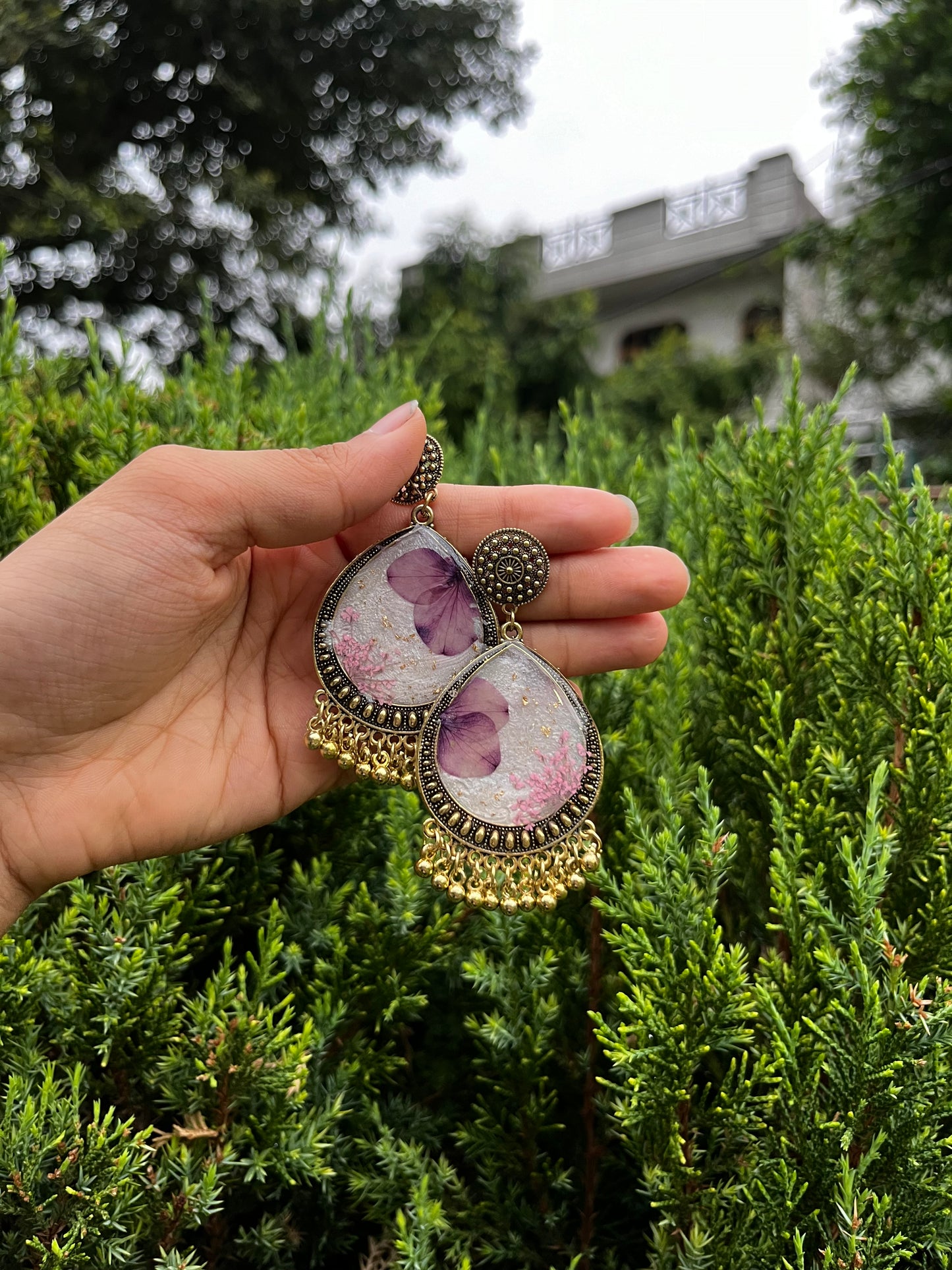 Prettiest violet jhumkas