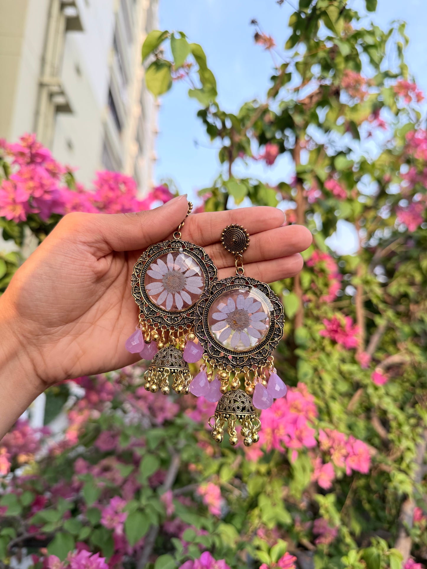 Lav daisy jhumka
