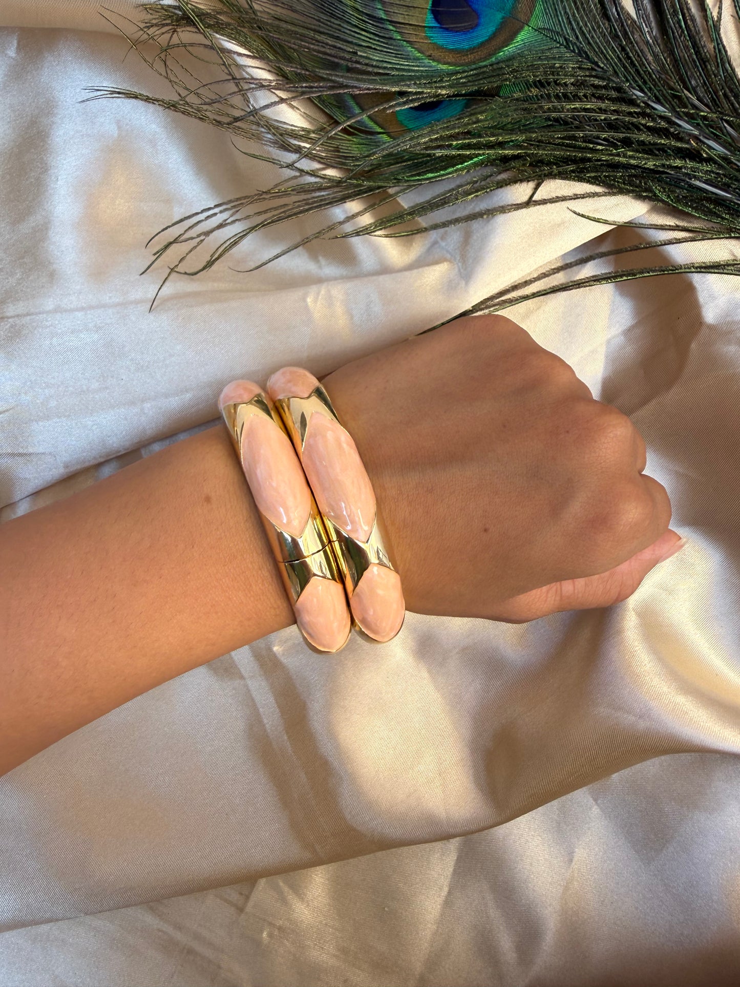Bold peach bangle