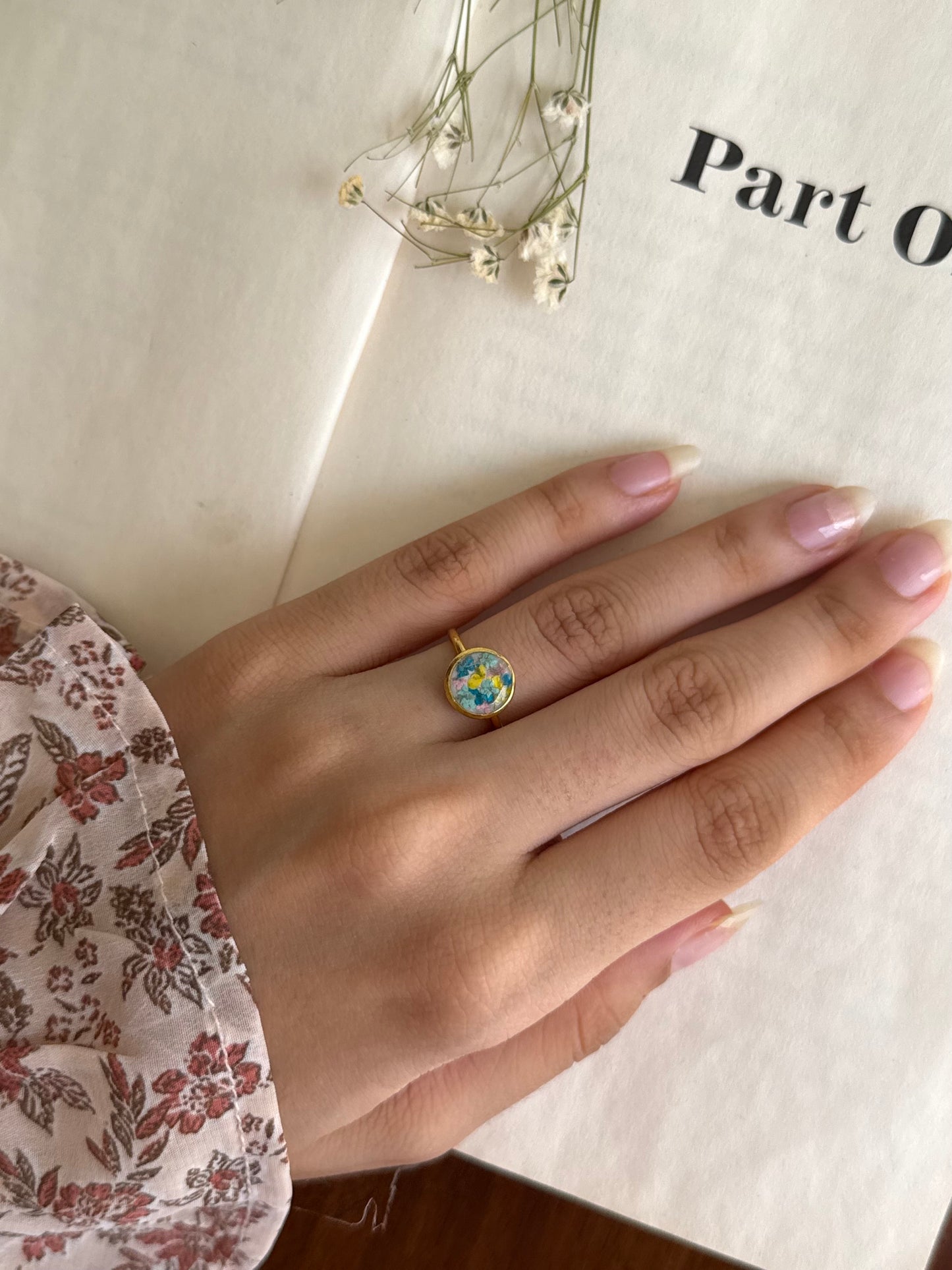 Spring flora ring