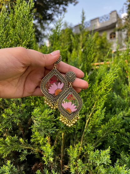 Elegant daisy flora jhumka