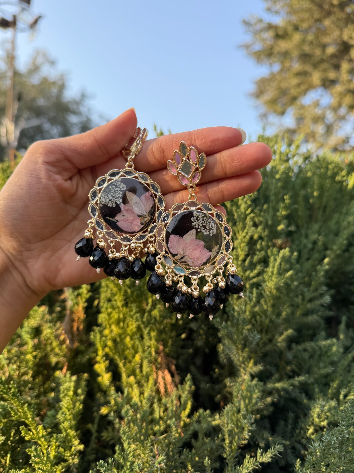 Black mirror petal jhumka