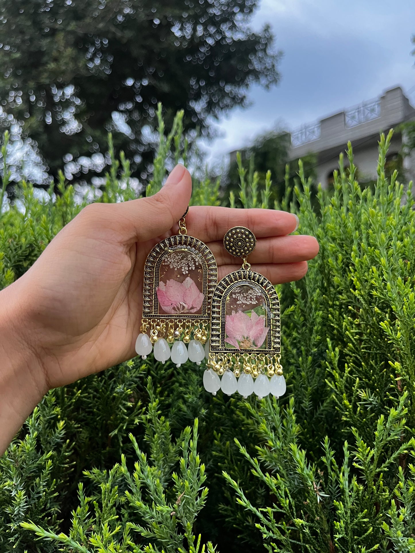 Ghar jhumkas
