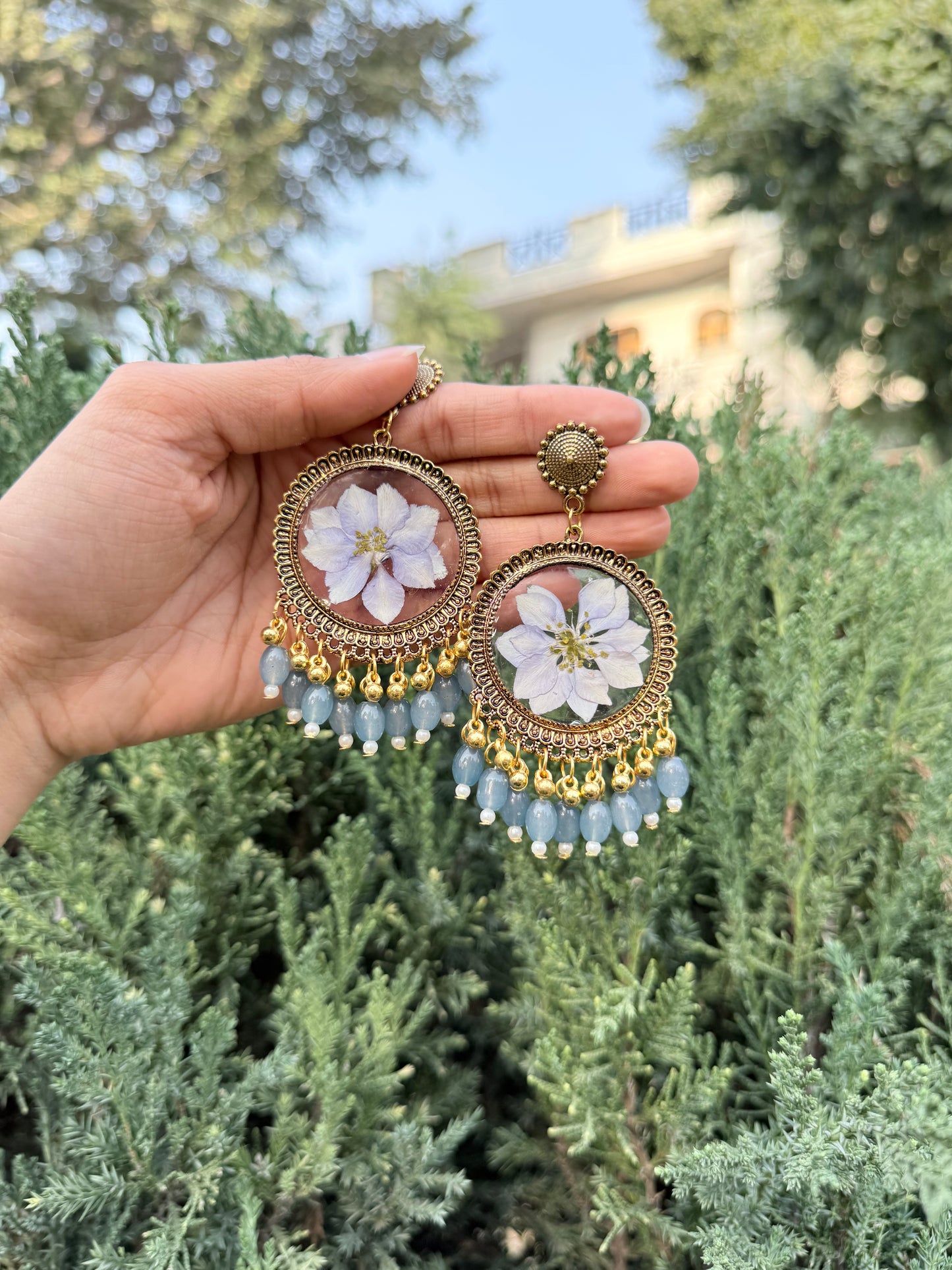 Gaura jhumka