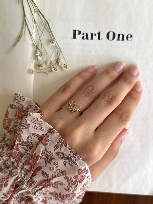 Mini butterfly ring