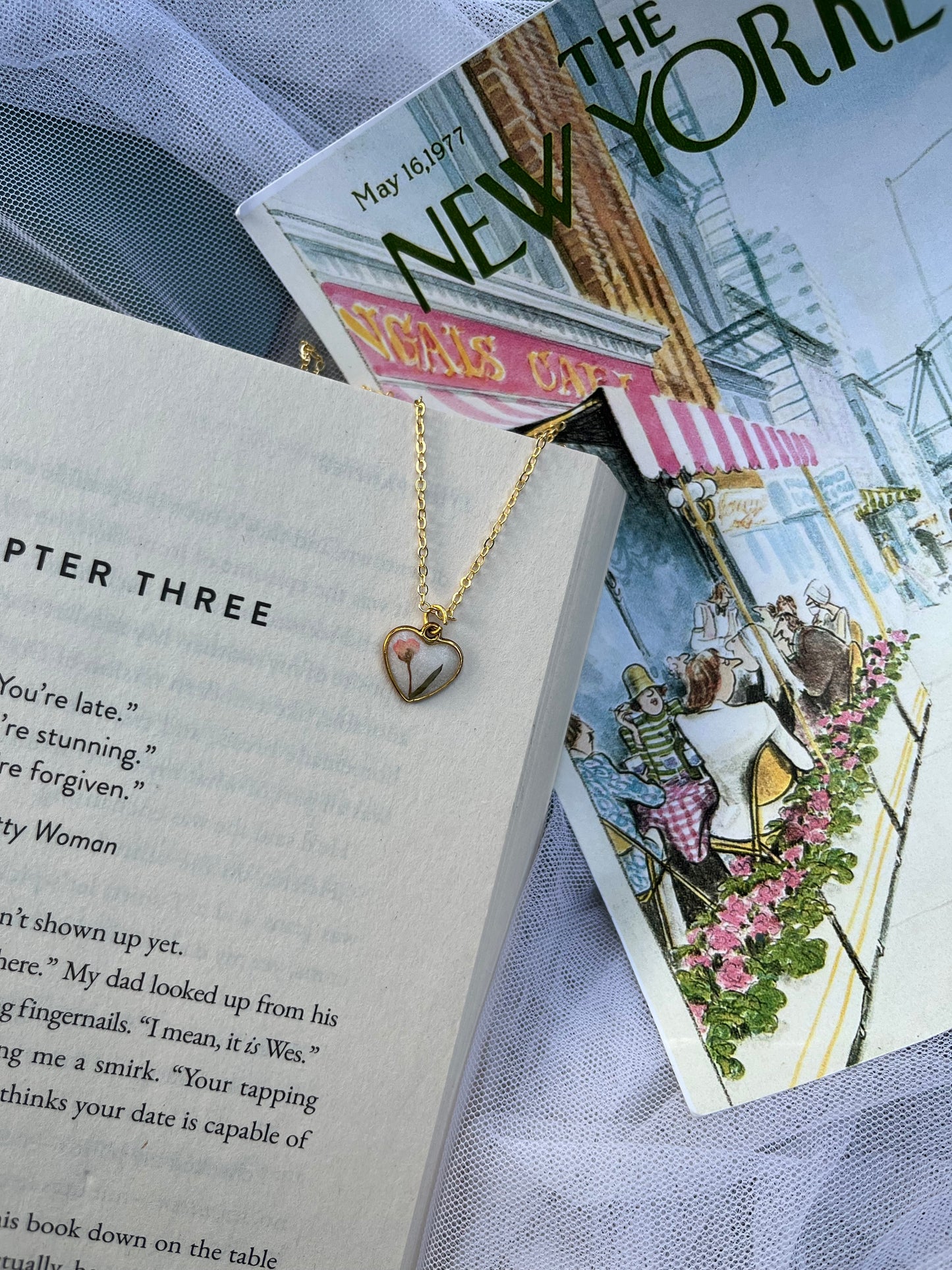 Minimalist heart pendant