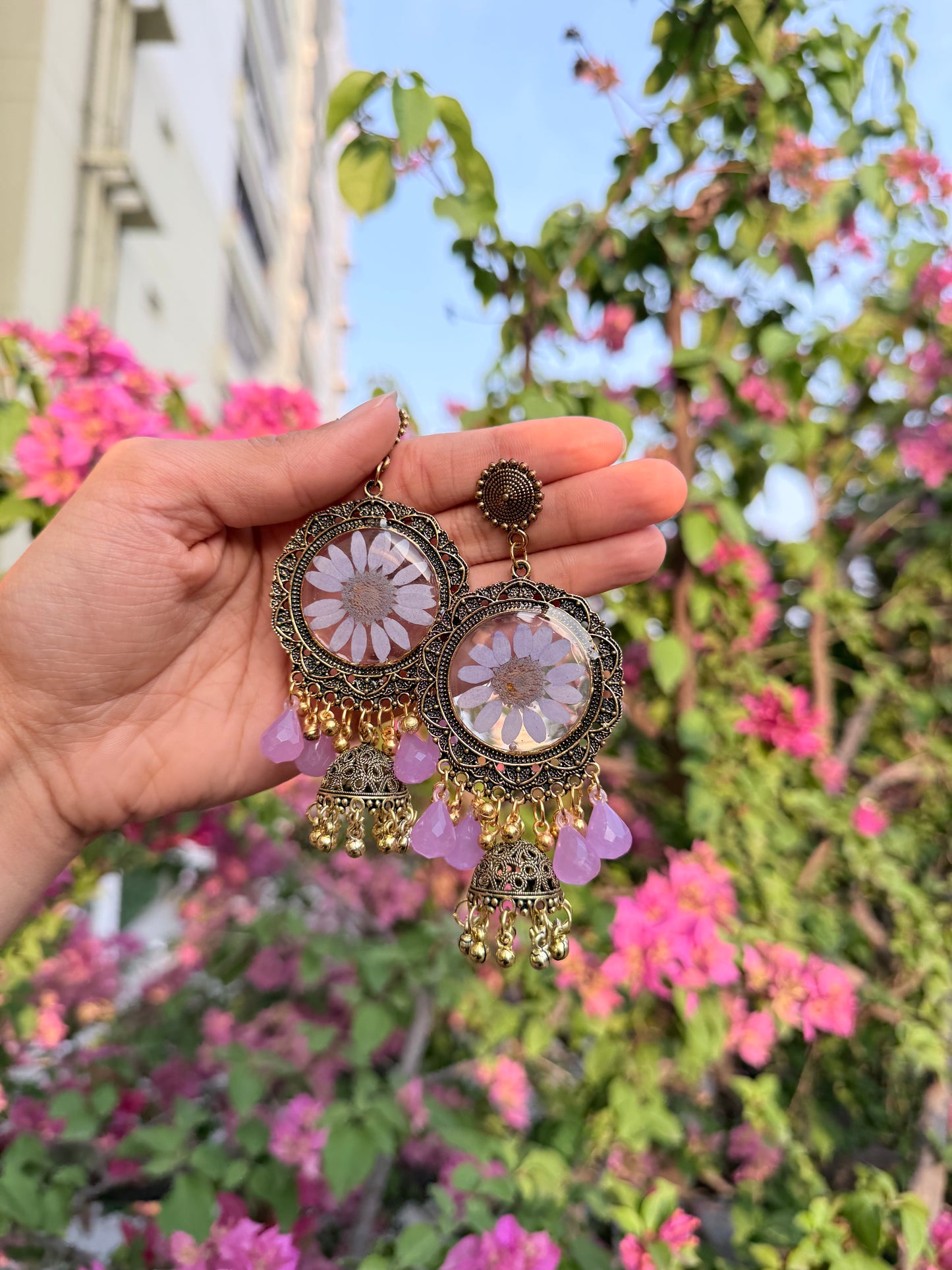 Lav daisy jhumka