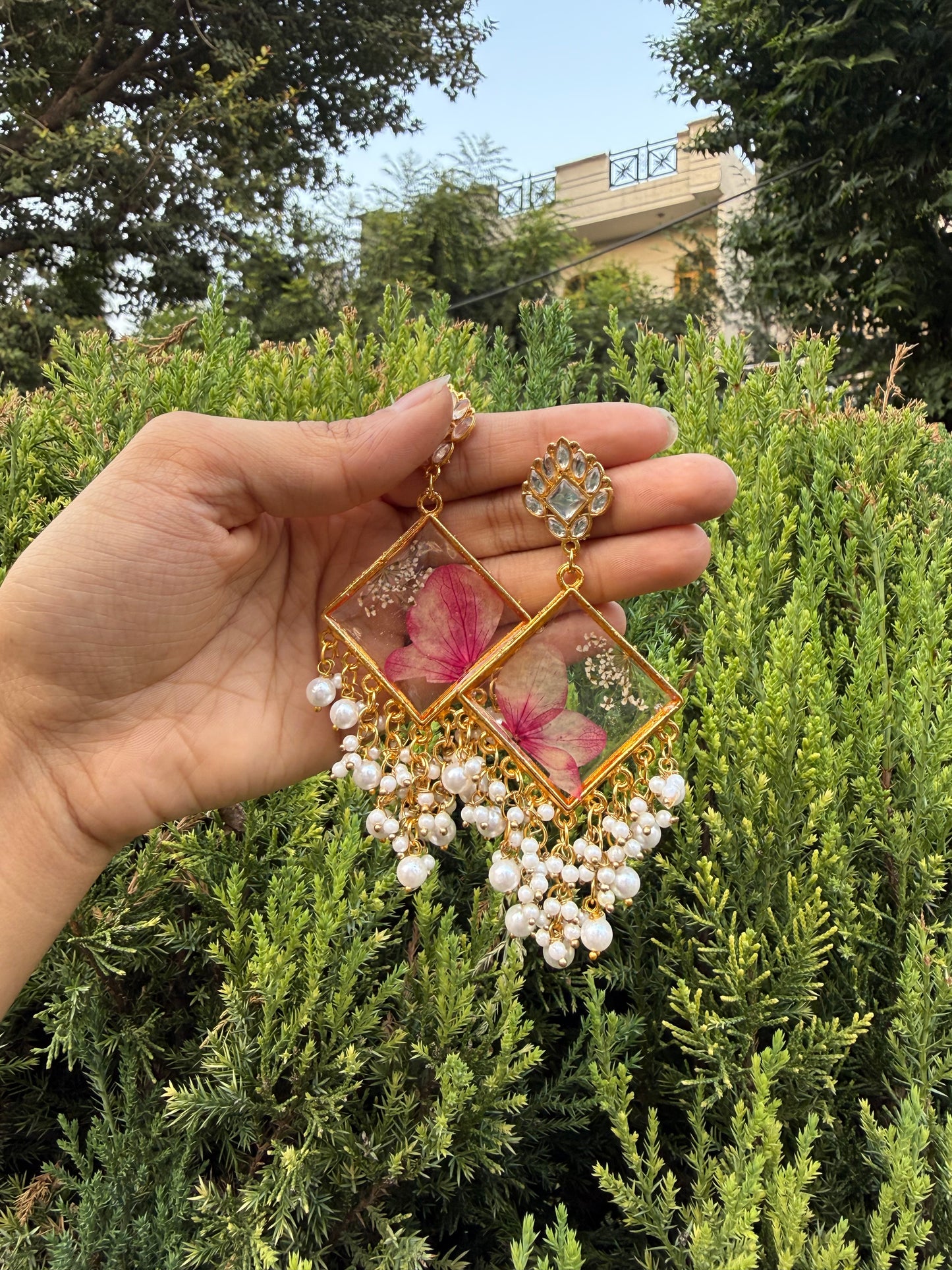 Elegant hydragea jhumkas