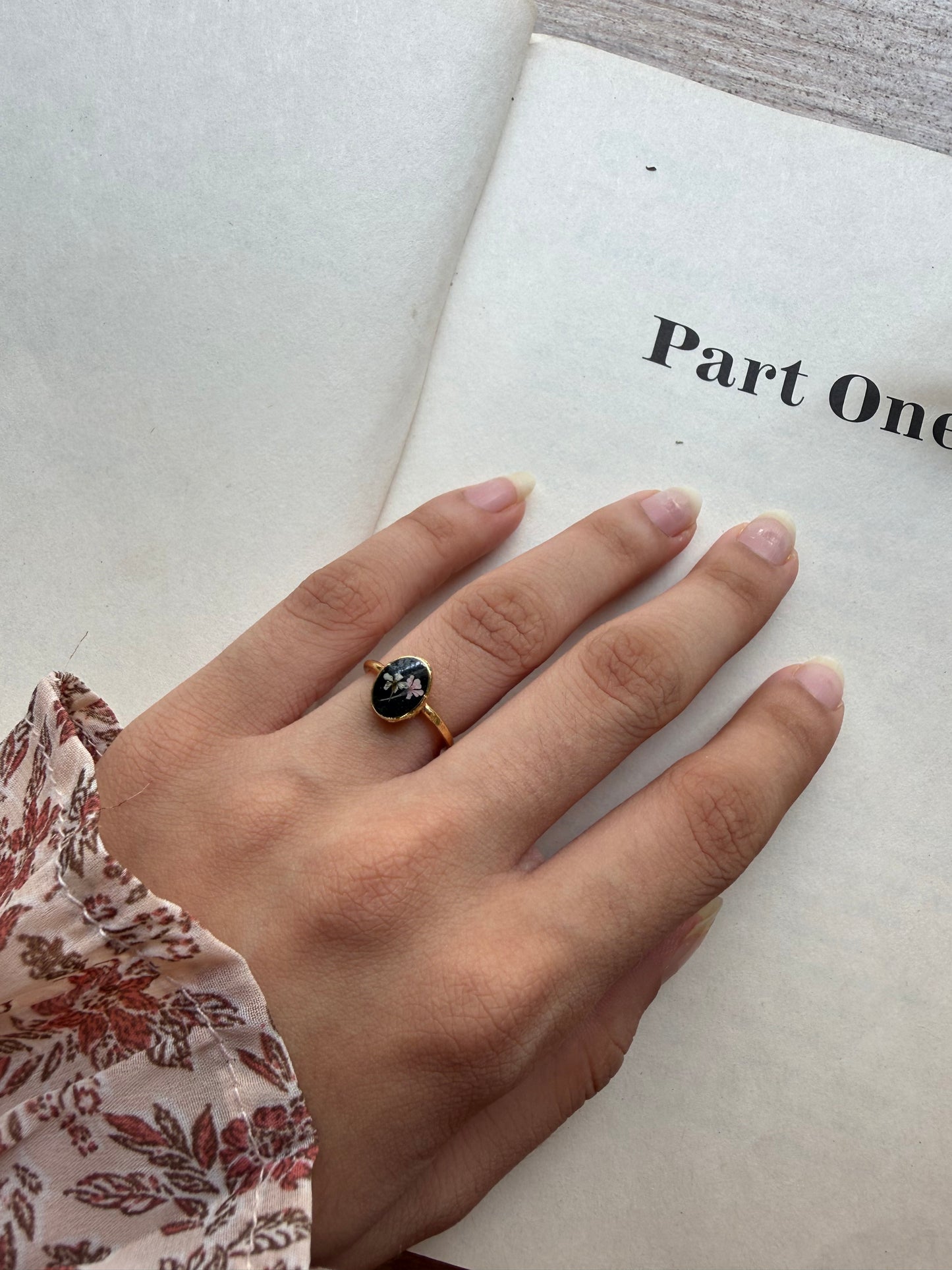 Fleur ring