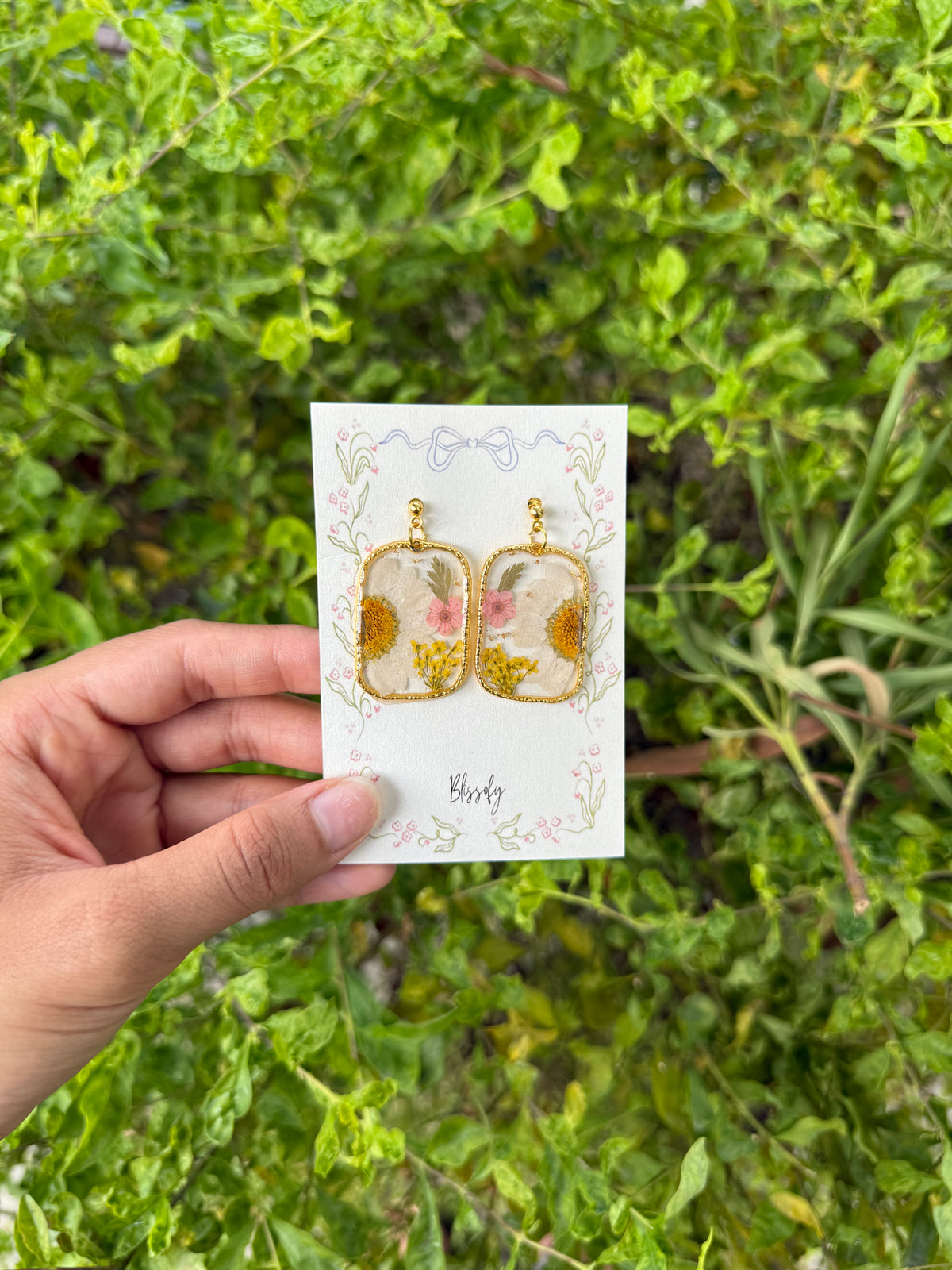 Golden garden earrings