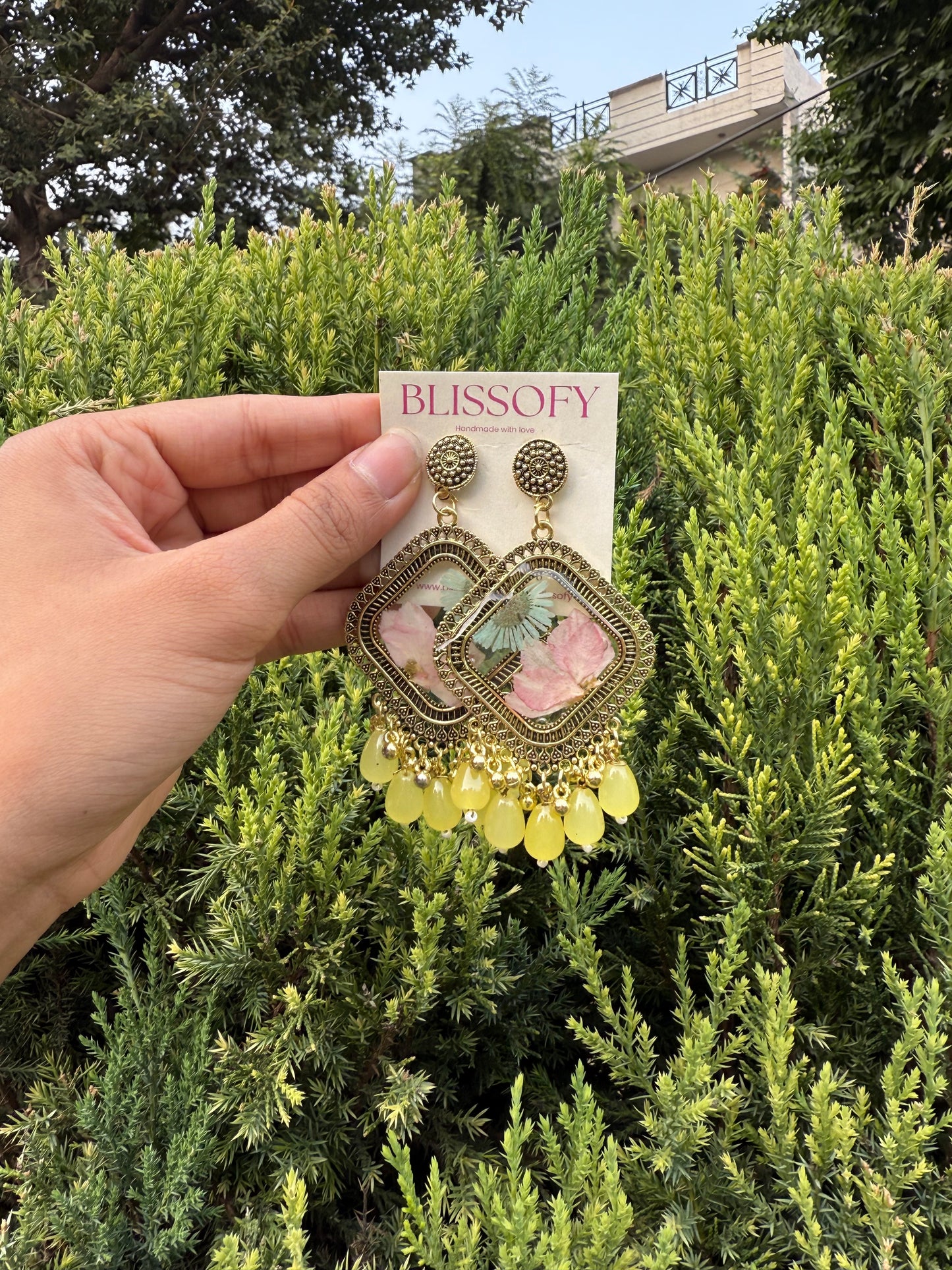 Mishti jhumkas