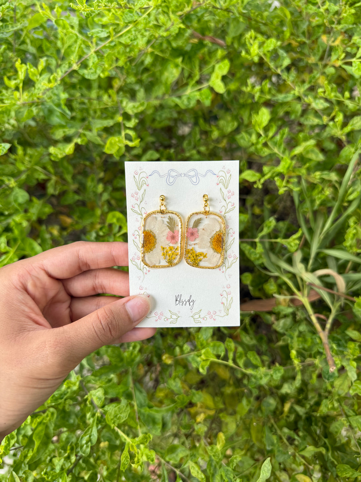 Golden garden earrings