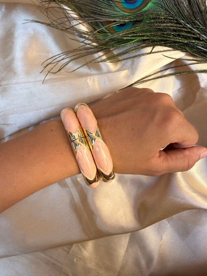 Bold peach bangle