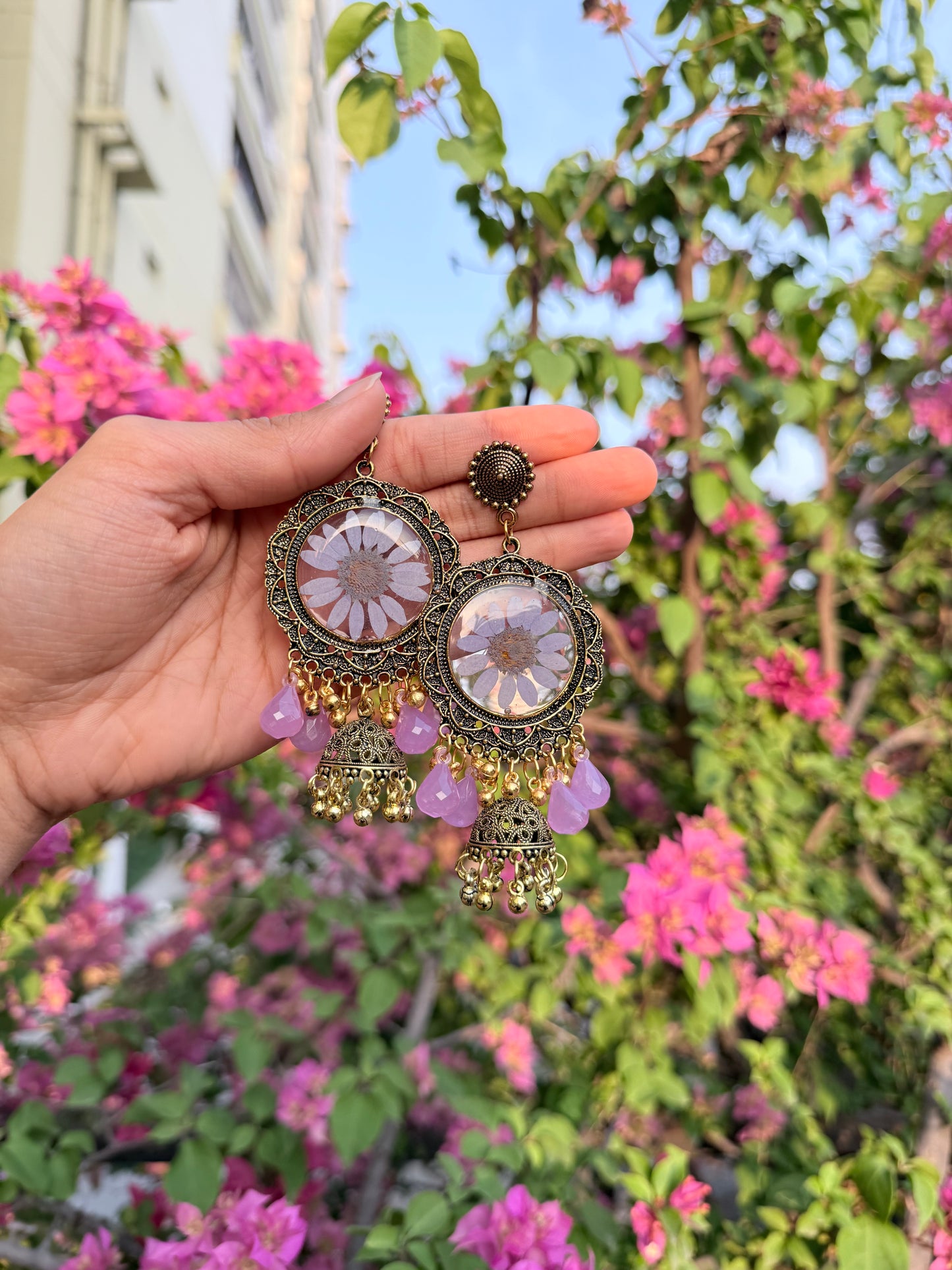 Lav daisy jhumka