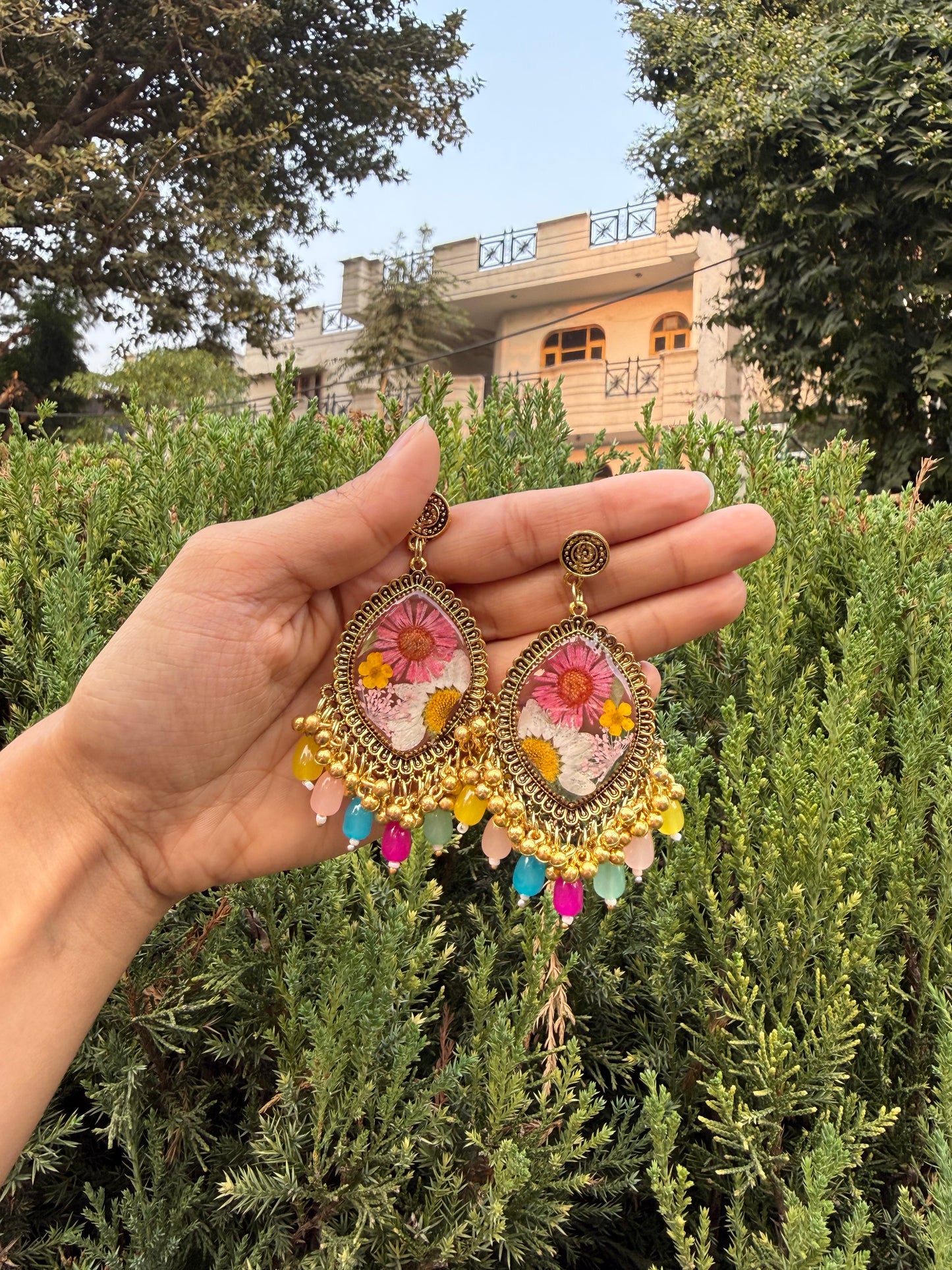 Rangoli jhumka