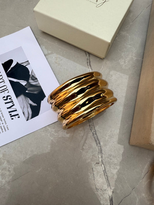 Statement bond cuff