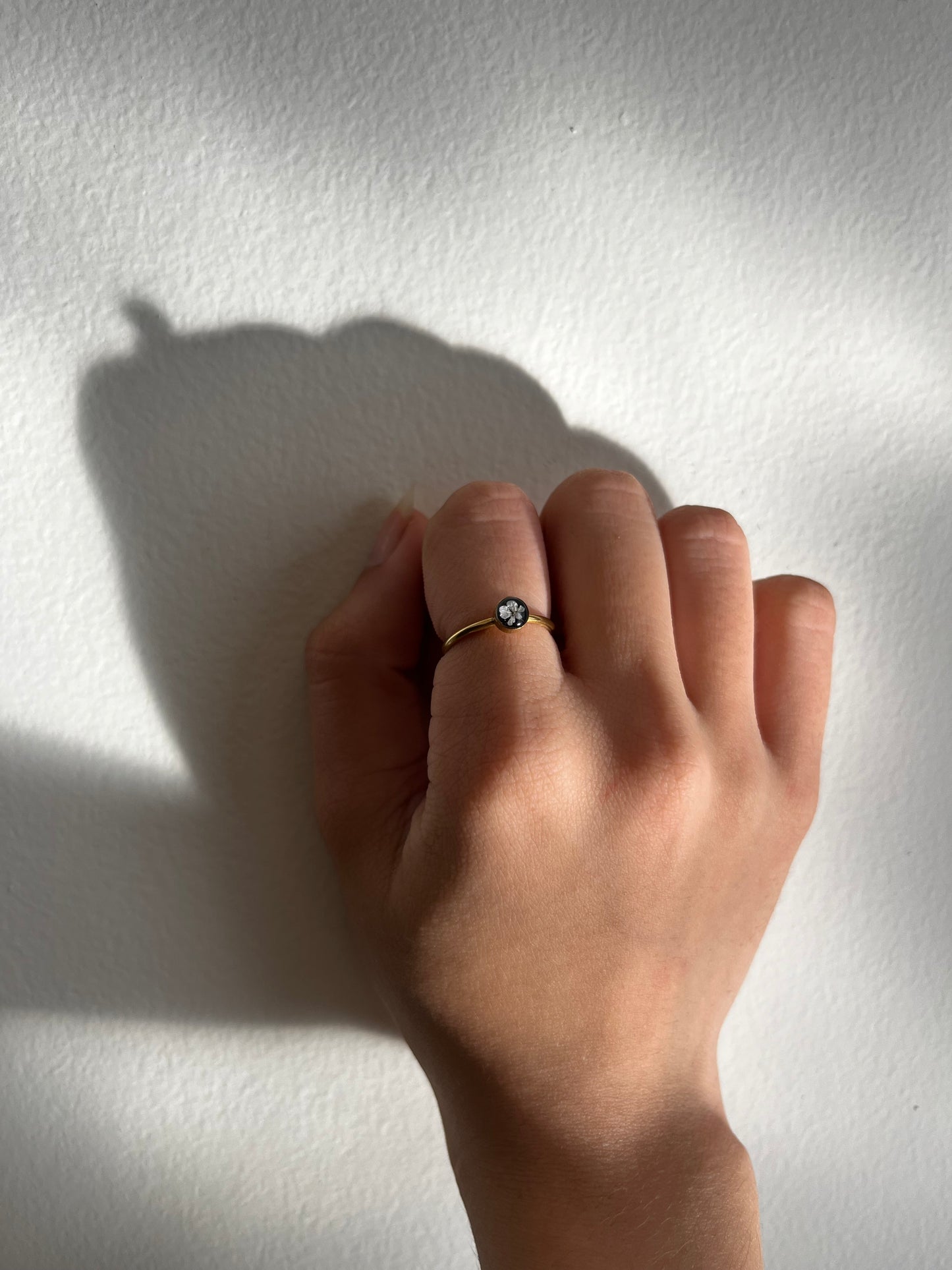 Mini anne lace ring