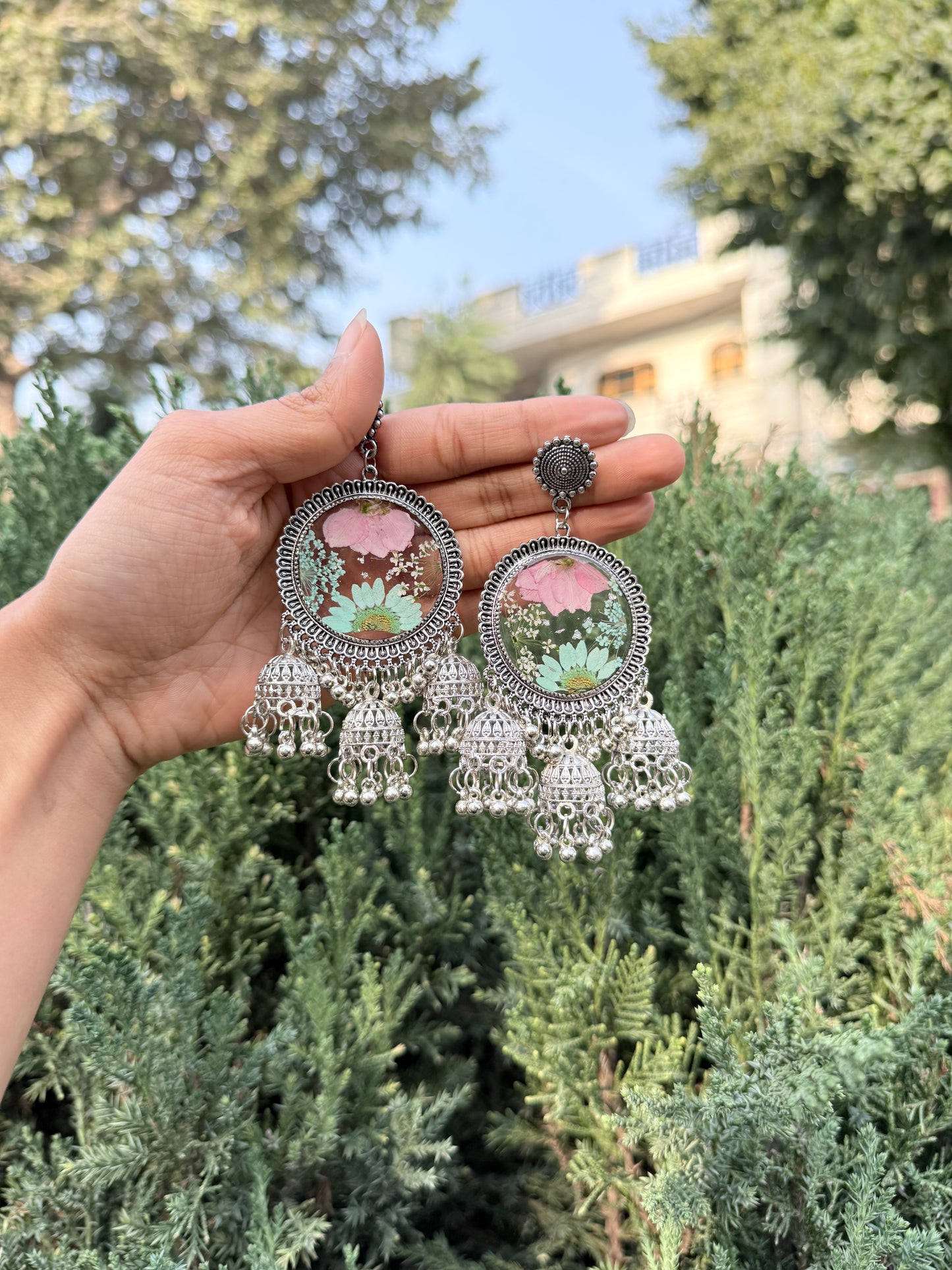 Saanjh phool jhumkas