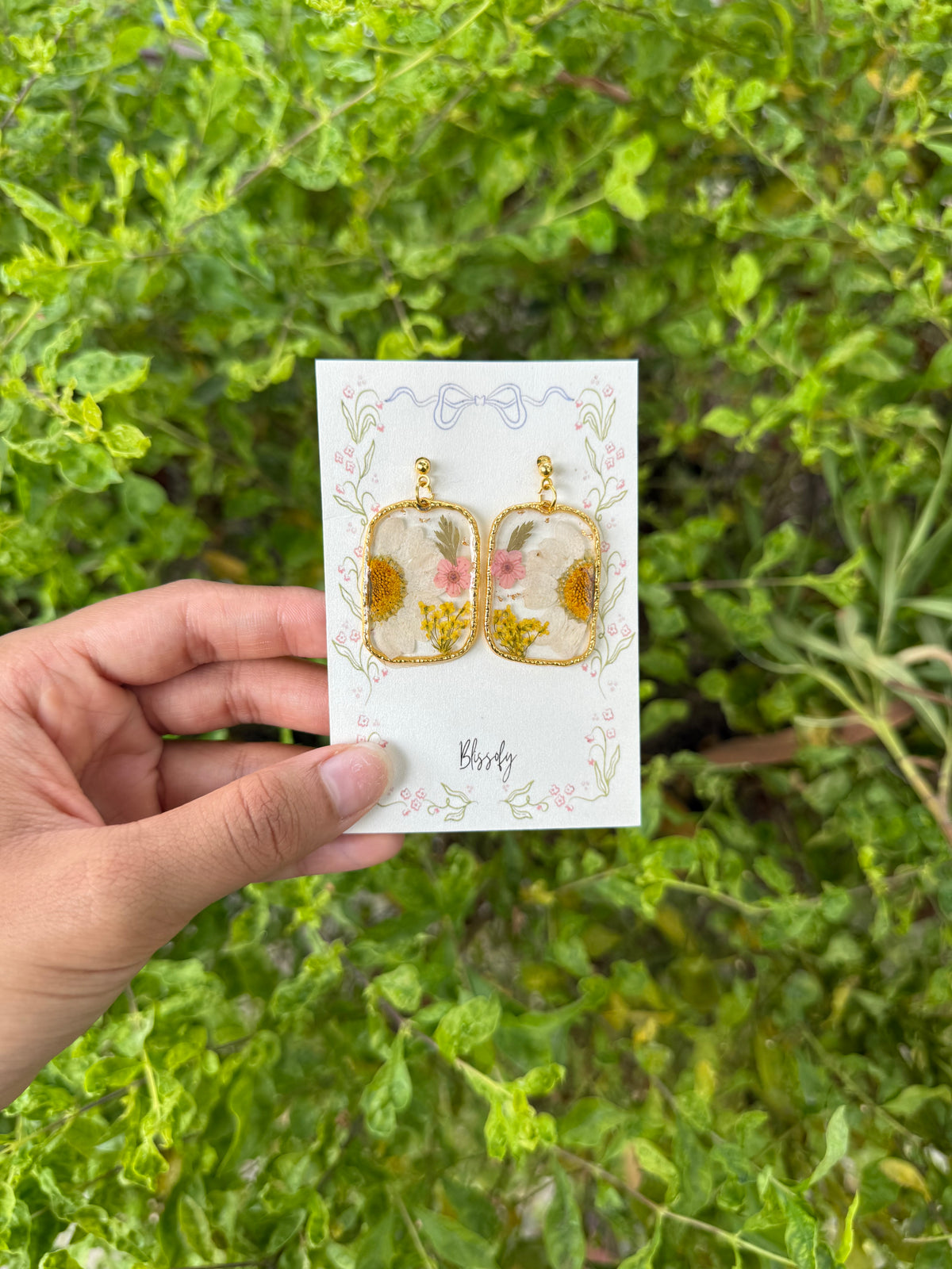 Golden garden earrings