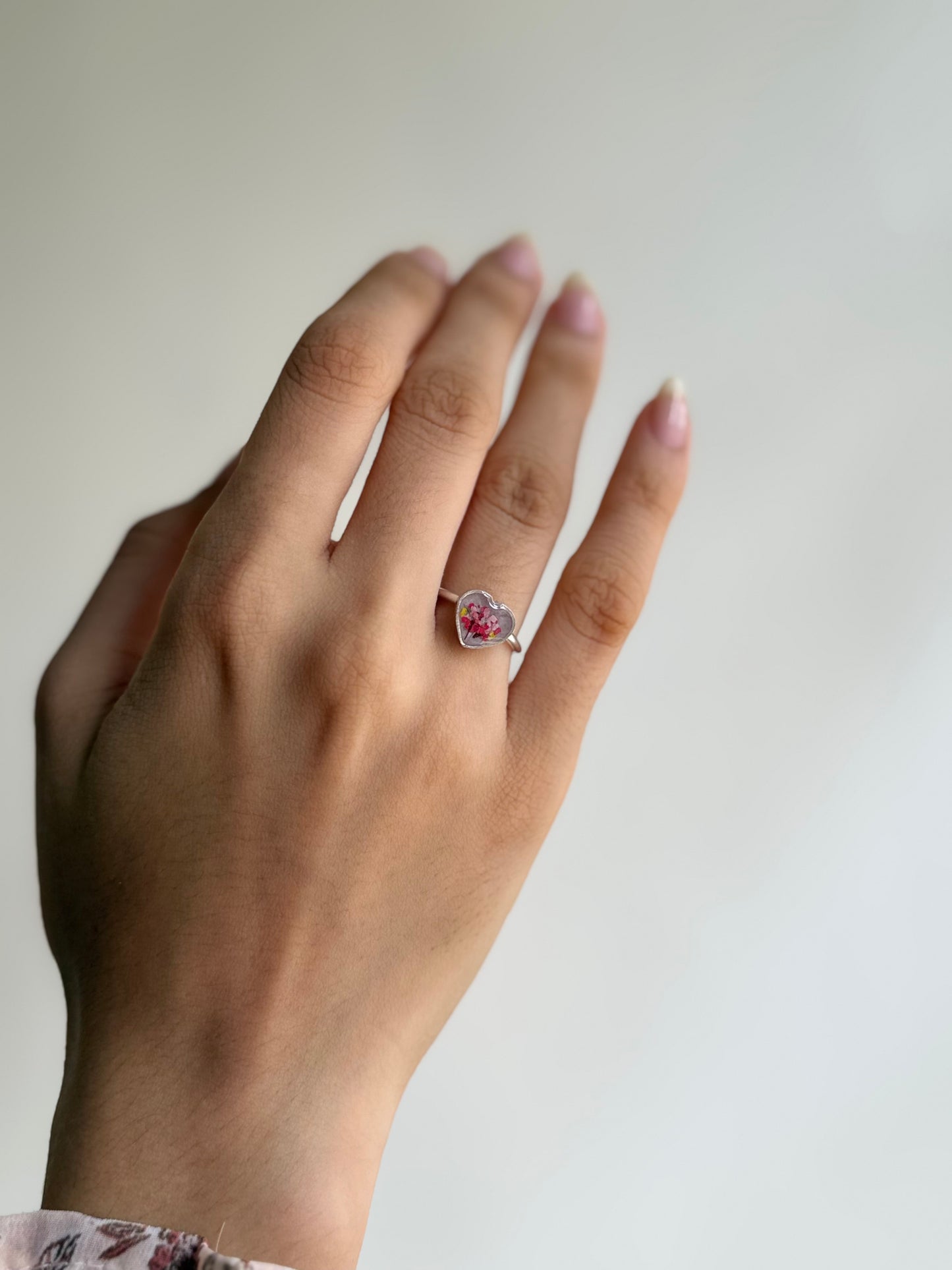 Flora heart ring