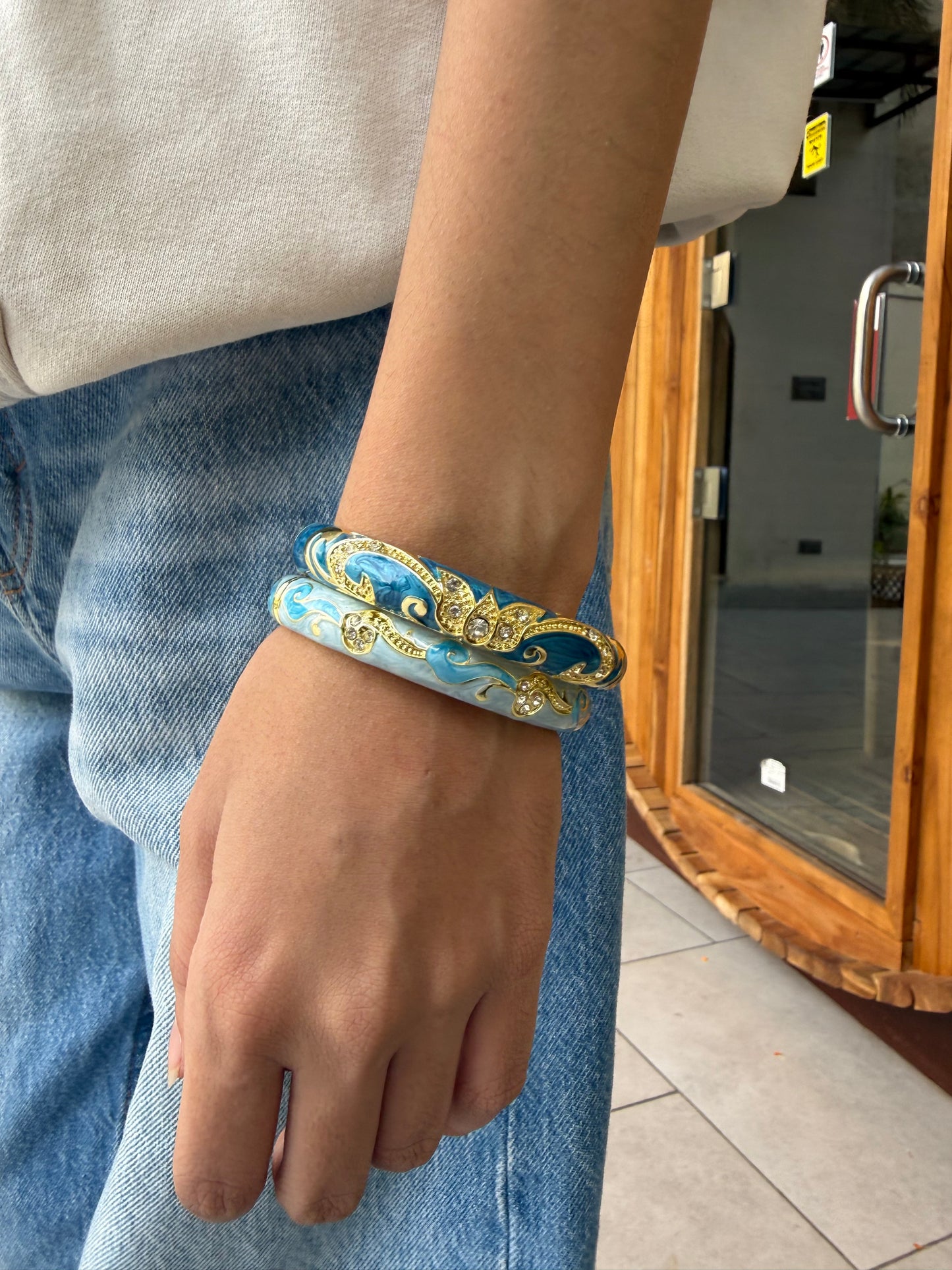 Pardesi bangle stack