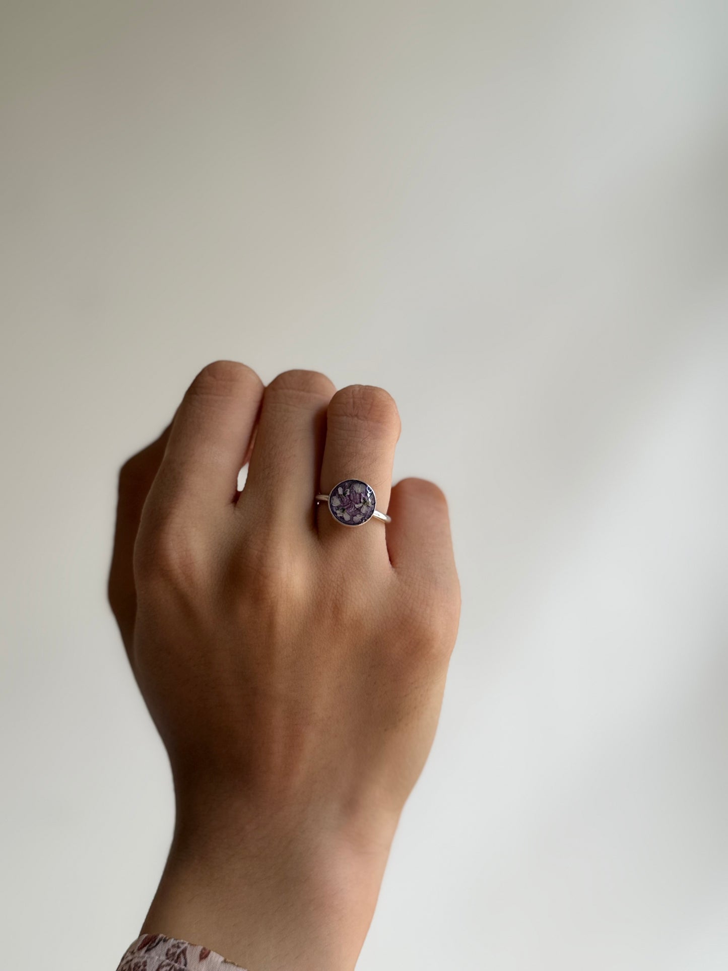 Violet anne ring