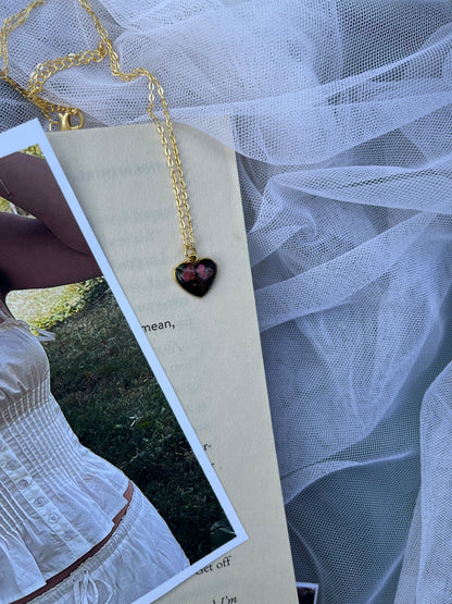 Minimalist heart pendant