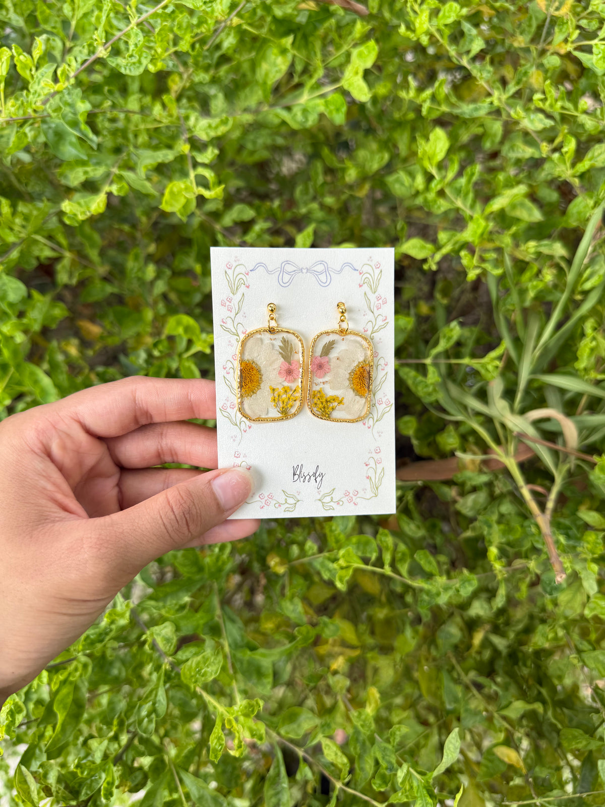 Golden garden earrings