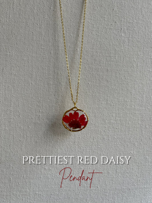 Prettiest red daisy pendant