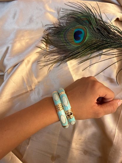 Gorg blue enamel bangle