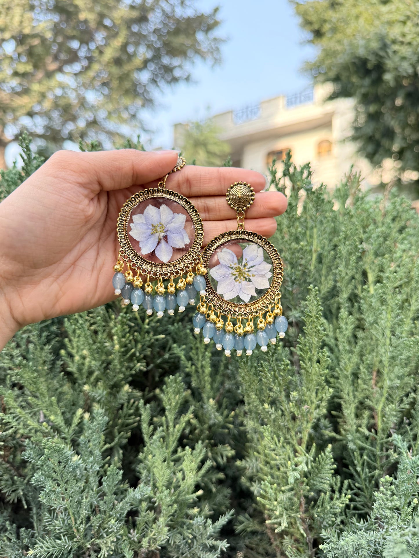 Gaura jhumka