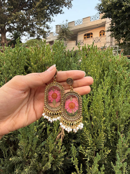 Prettiest aster jhumka ( without white beads )