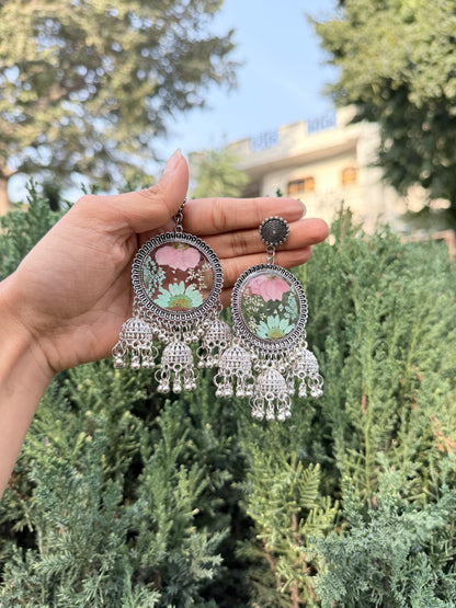 Saanjh phool jhumkas
