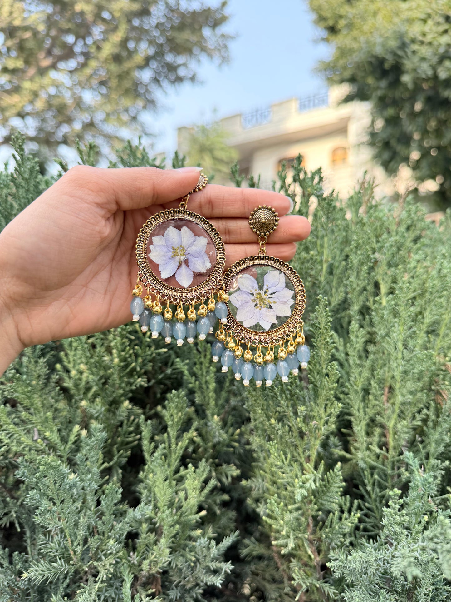 Gaura jhumka