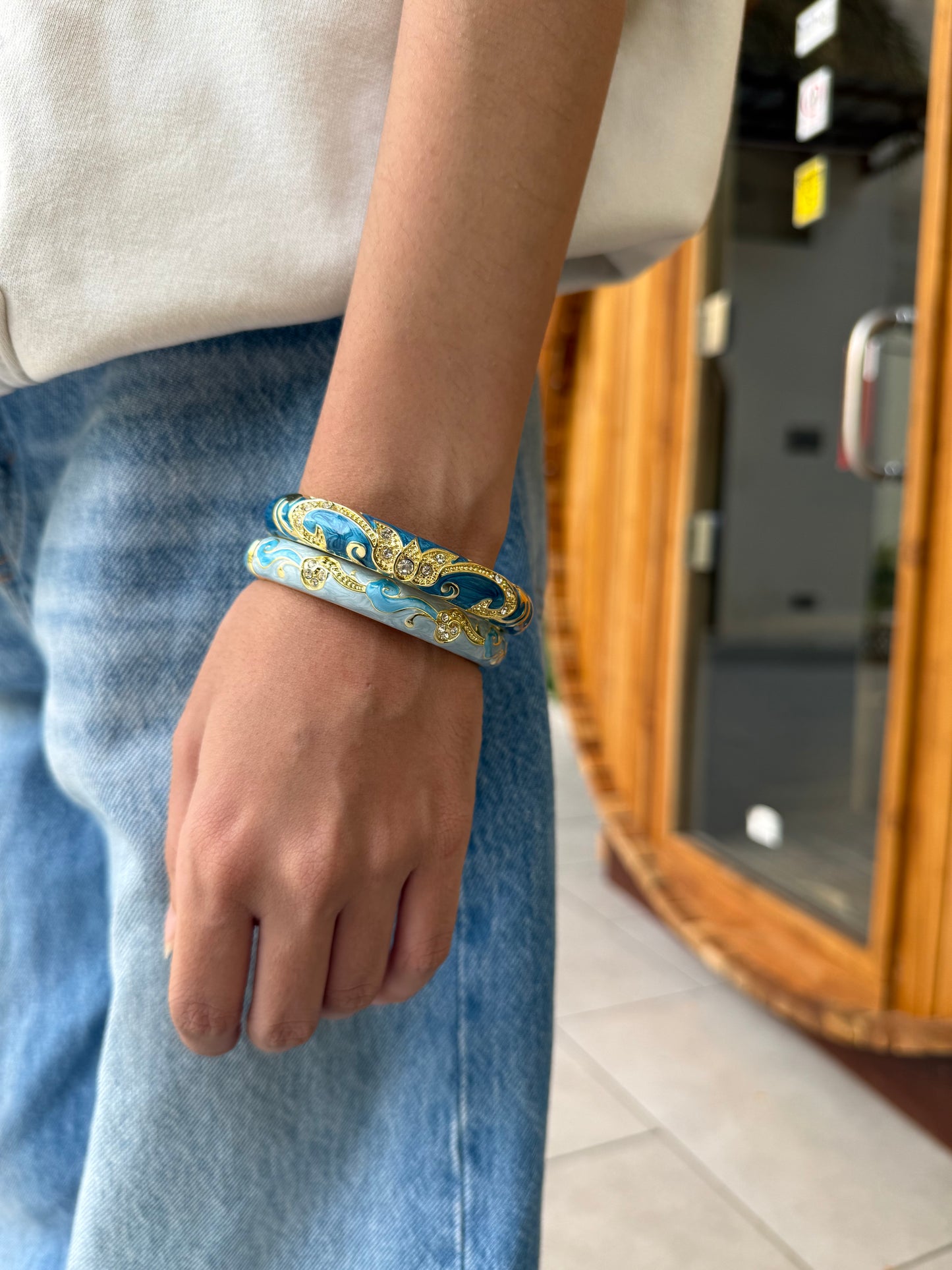 Pardesi bangle stack