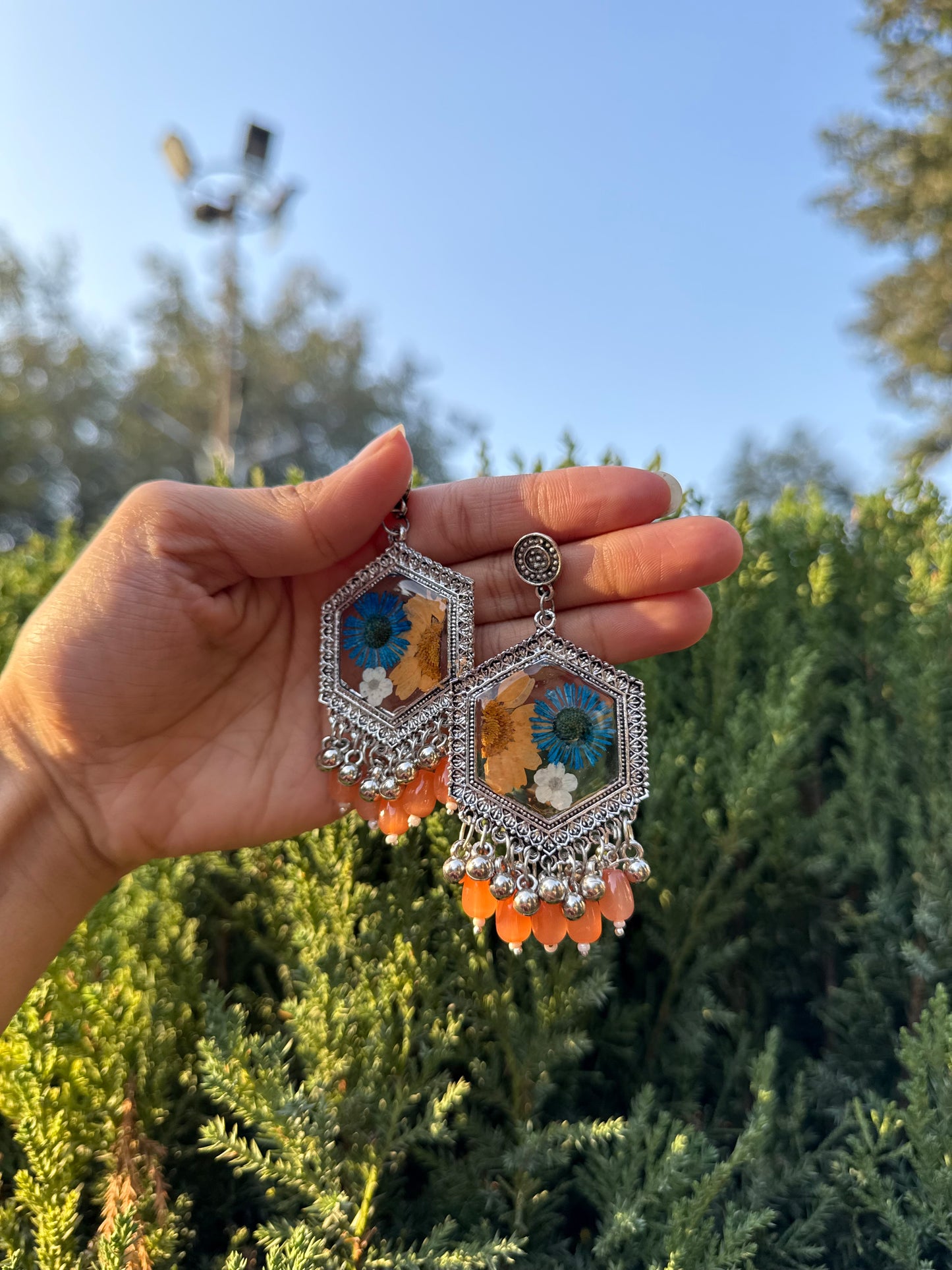 Blue aster jhumka