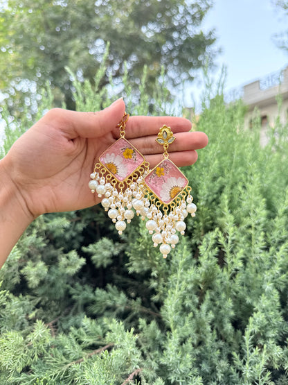 Prettiest pearl Kashmiri jhumka