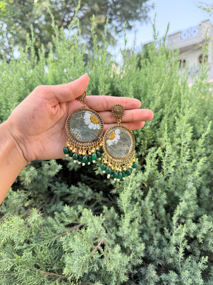 Green daisy jhumka